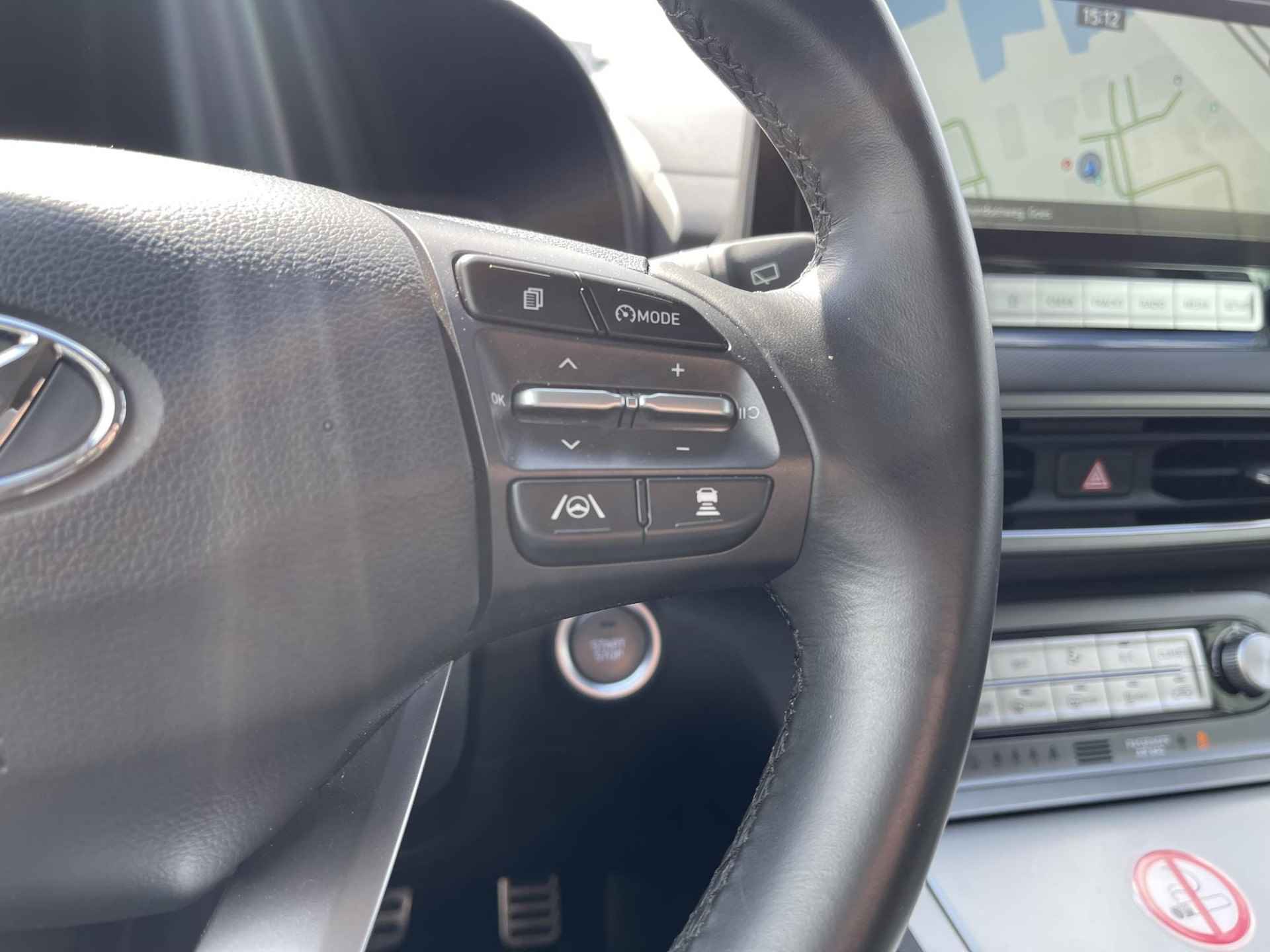 Hyundai Kona EV Fashion 39 kWh *SUBSIDIE MOGELIJK* | Head-Up Display | Navigatie | Camera | Apple Carplay/Android Auto | Premium Audio | Keyless Entry | Rijklaarprijs! - 14/23