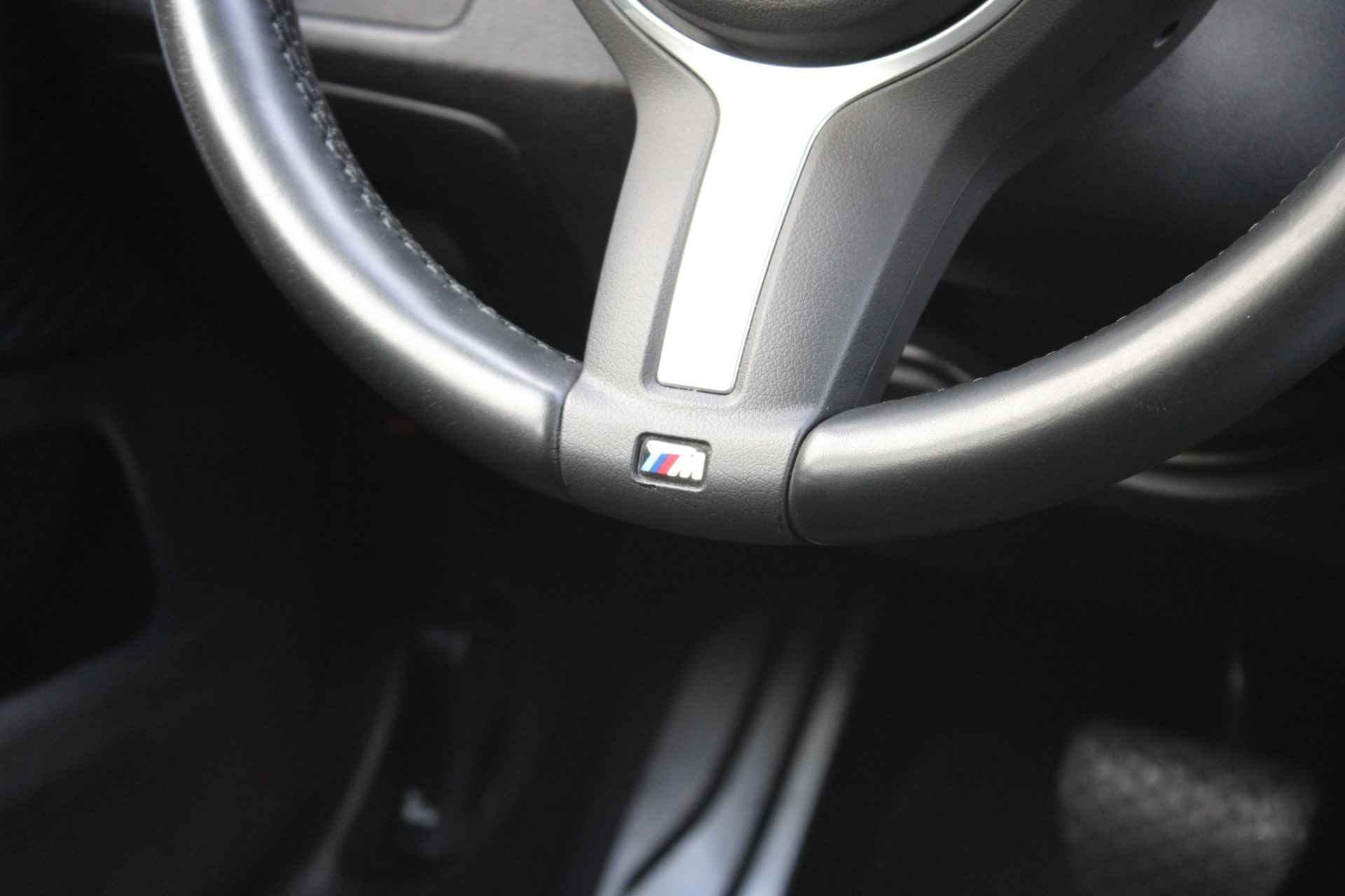 BMW 4 Serie Gran Coupé 418i 136PK Automaat Executive Edition | M Pakket Sport | Alarm Klasse 3 | 18'' LMV | PDC v+a | Led Koplampen - 27/45