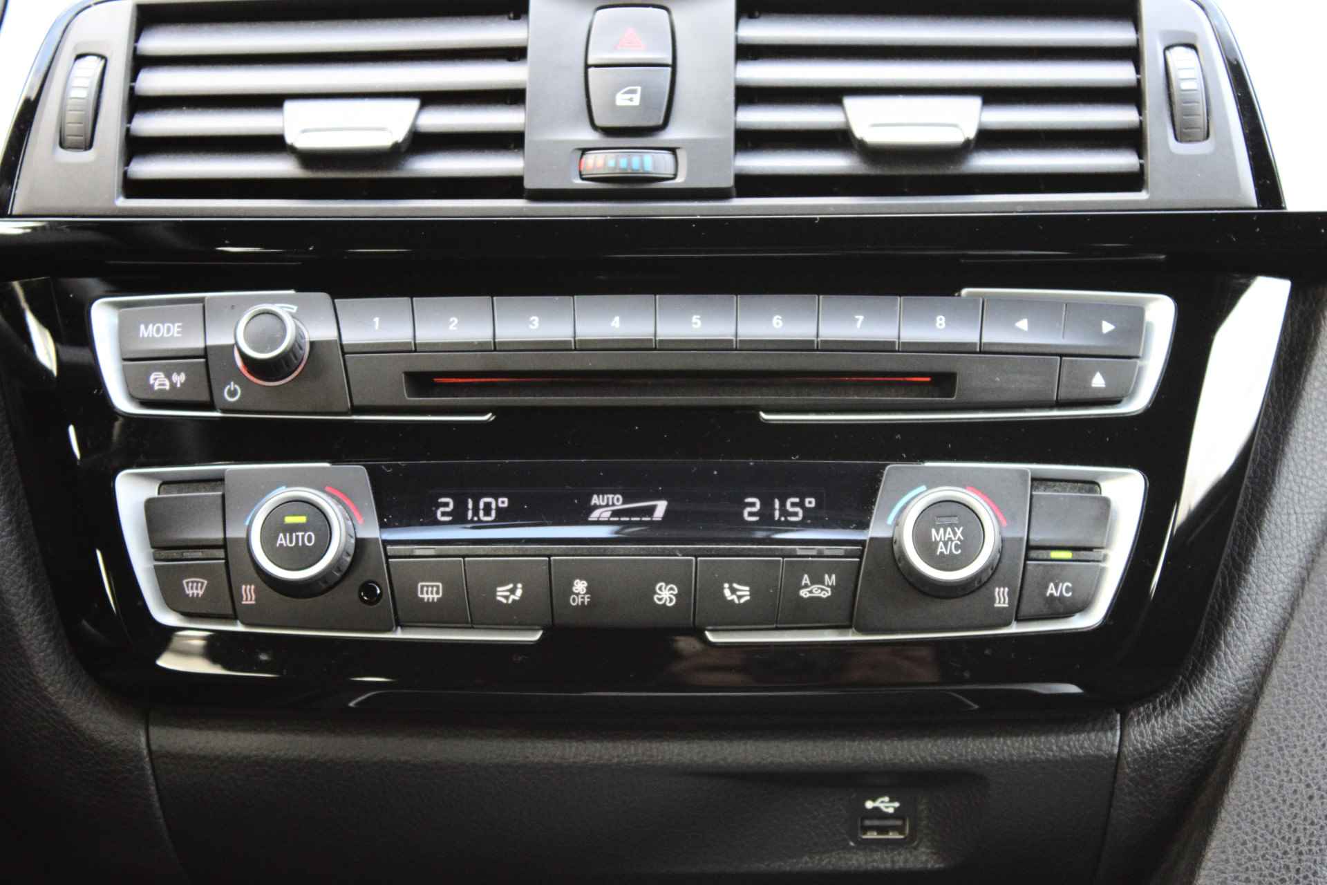BMW 4 Serie Gran Coupé 418i 136PK Automaat Executive Edition | M Pakket Sport | Alarm Klasse 3 | 18'' LMV | PDC v+a | Led Koplampen - 36/45