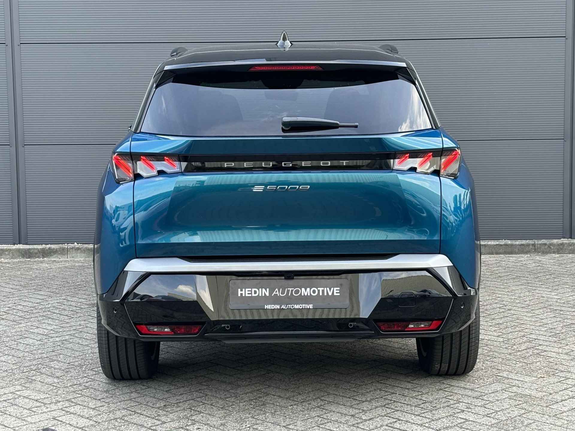 Peugeot e- 5008 GT 73 kWh | Nieuw uit voorraad | Nieuw Model | Alcantara | Warmte pomp | Camera's 360 graden - 13/20