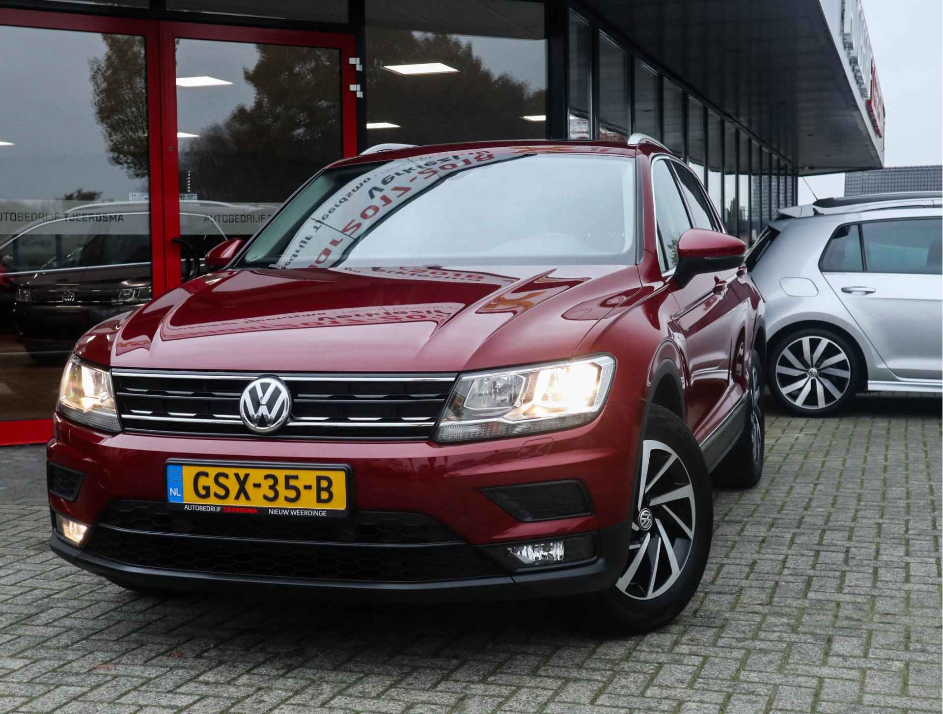 Volkswagen Tiguan 1.5 TSI ACT Comfortline Business Navi/Clima/Adapt.Cruise/Panodak/Elek.Klep/Trekhaak - 2/34