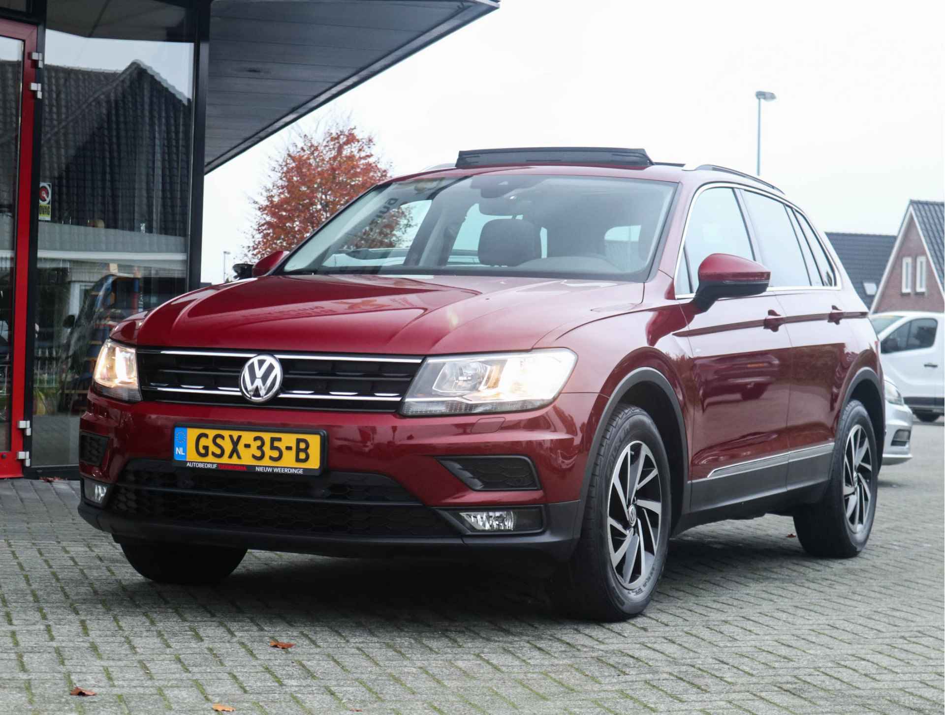 Volkswagen Tiguan 1.5 TSI ACT Comfortline Business Navi/Clima/Adapt.Cruise/Panodak/Elek.Klep/Trekhaak - 5/34