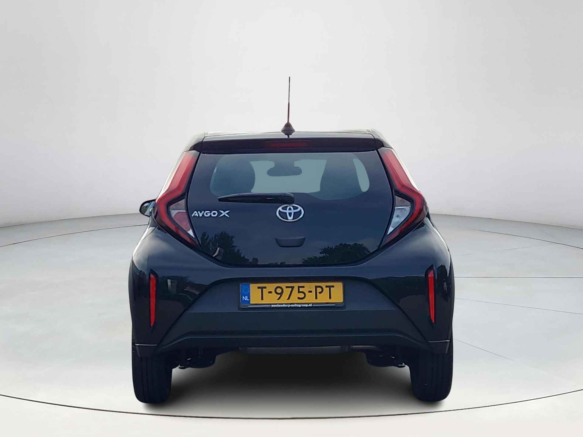 Toyota Aygo X 1.0 VVT-i MT play | NL Auto | Apple CarPlay / Android Auto | Rijklaarprijs incl. garantie | - 5/29