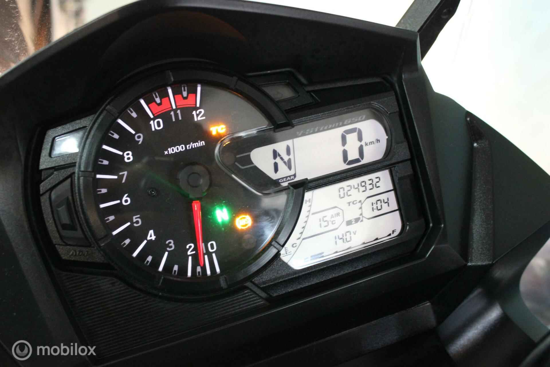 Suzuki DL 650 V-Strom ABS - 6/9