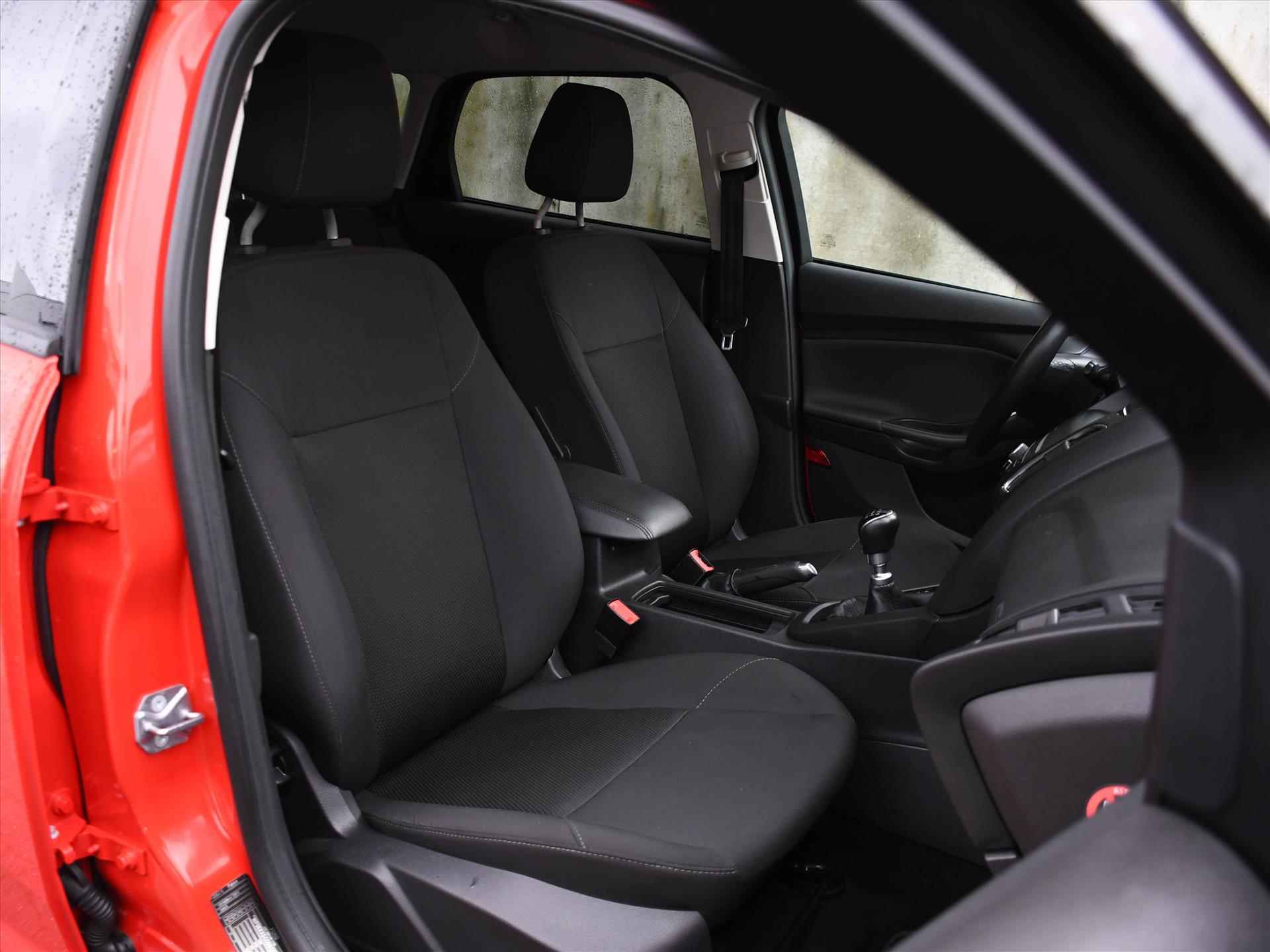 Ford Focus Wagon Trend 1.0 EcoBoost 125pk STOEL/STUURVERWARMING | CRUISE | QUICK CLEAR | USB | 16''LM | NAVI - 9/29