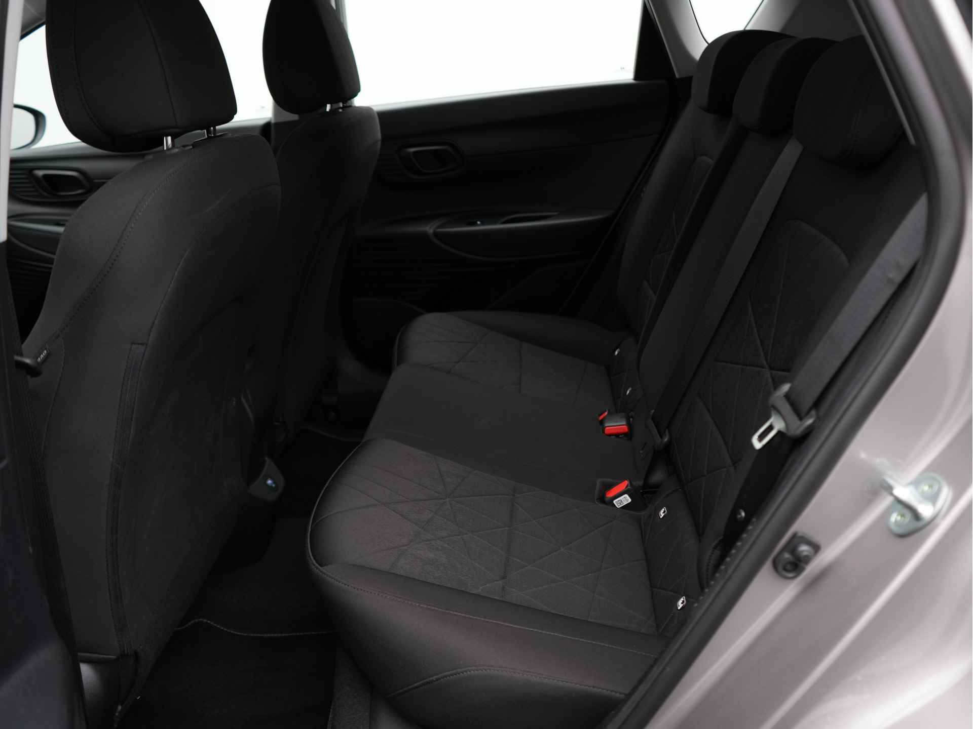 Hyundai Bayon 1.0 T-GDI Comfort Parkeercamera | Lichtmetalen velgen Rijklaarprijs! - 11/29
