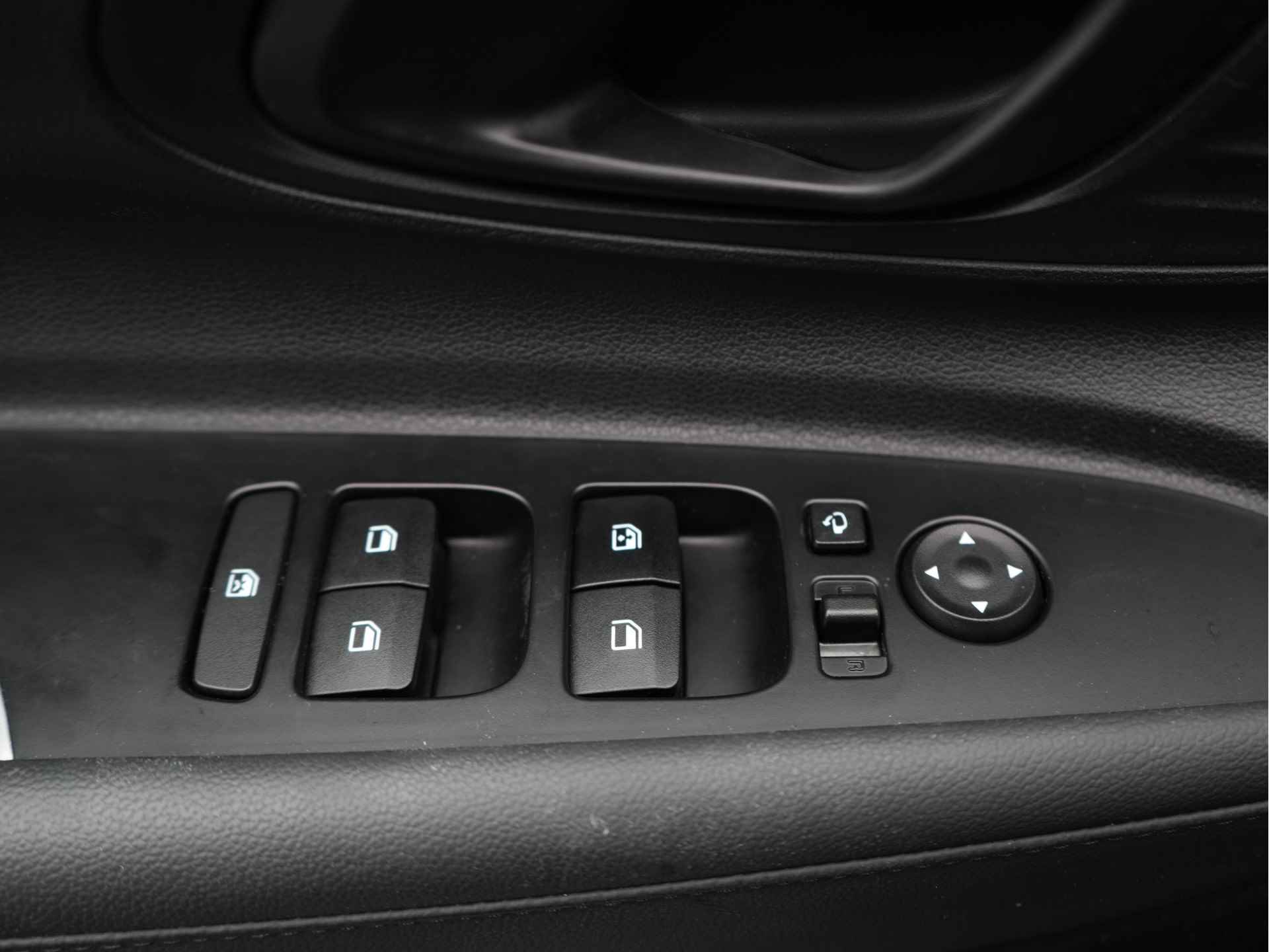 Hyundai Bayon 1.0 T-GDI Comfort Parkeercamera | Lichtmetalen velgen Rijklaarprijs! - 25/29