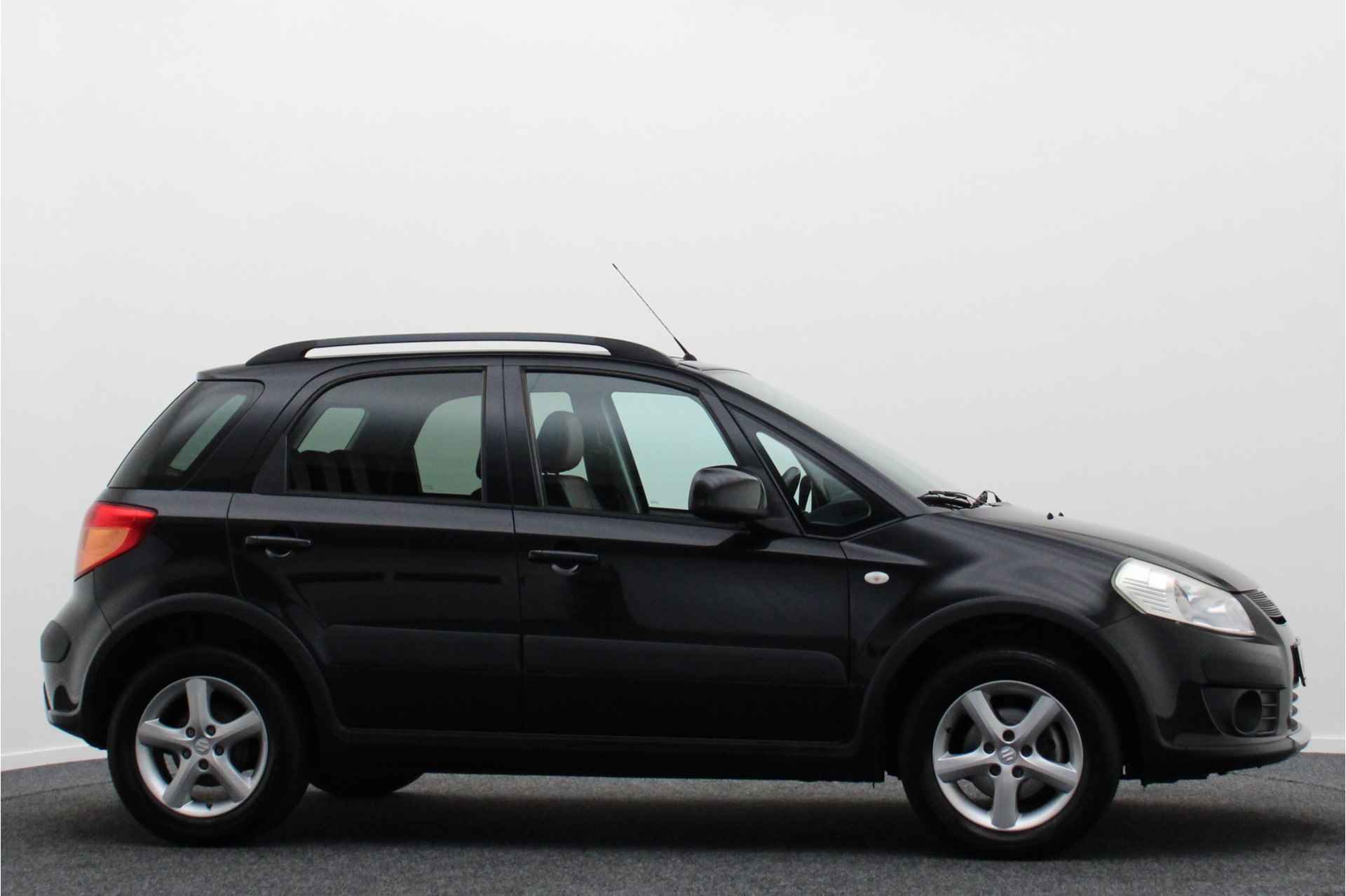 Suzuki SX4 1.6 4Grip Exclusive Leer, Radio/CD, 4x4, Climate, Trekhaak, Getint Glas, Isofix, 16'' - 19/38