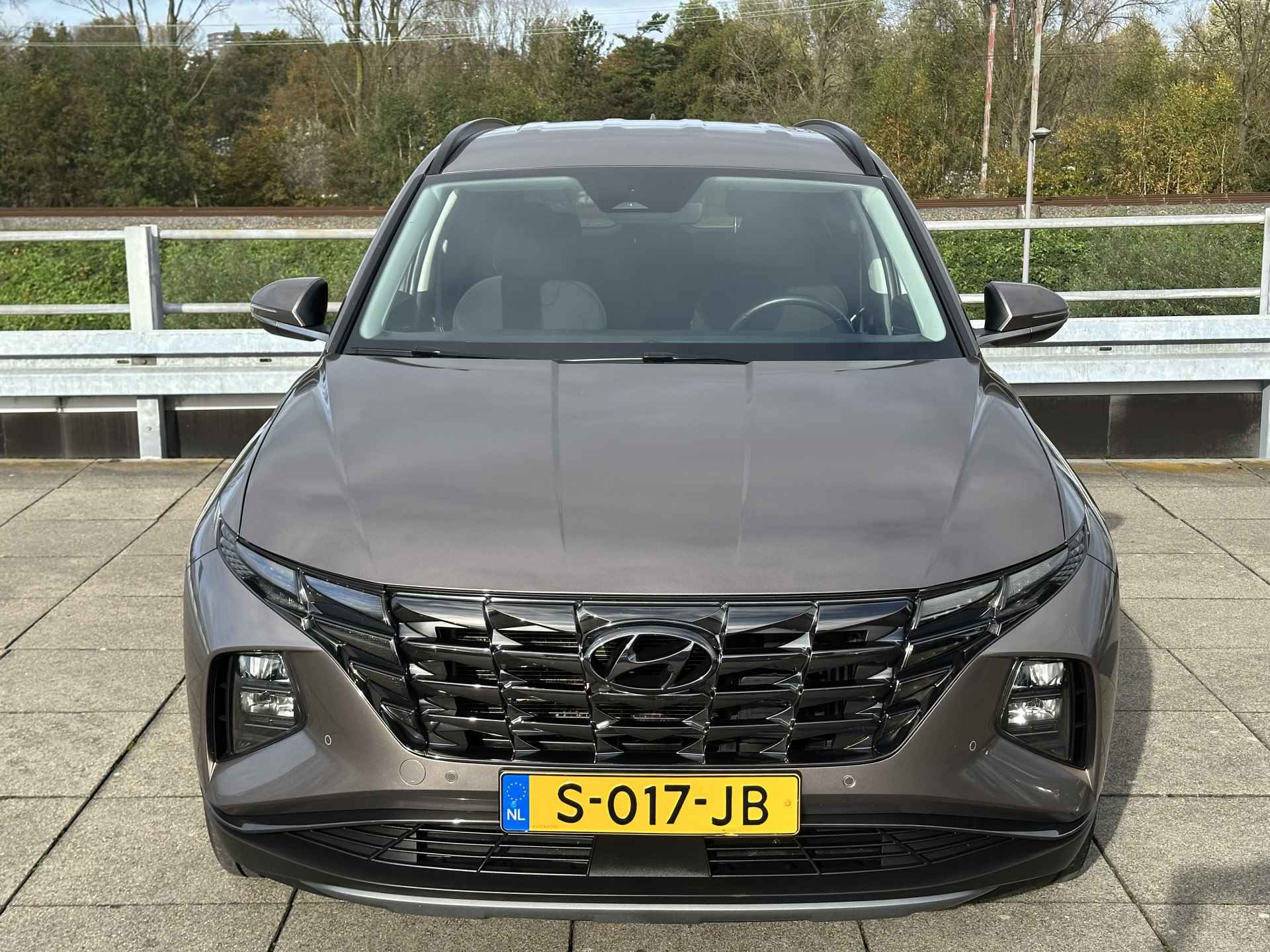 Hyundai Tucson 1.6 T-GDI PHEV Comfort Smart 4WD | Navigatiesysteem | Elektrische achterklep | Rijklaarprijs! | - 40/43