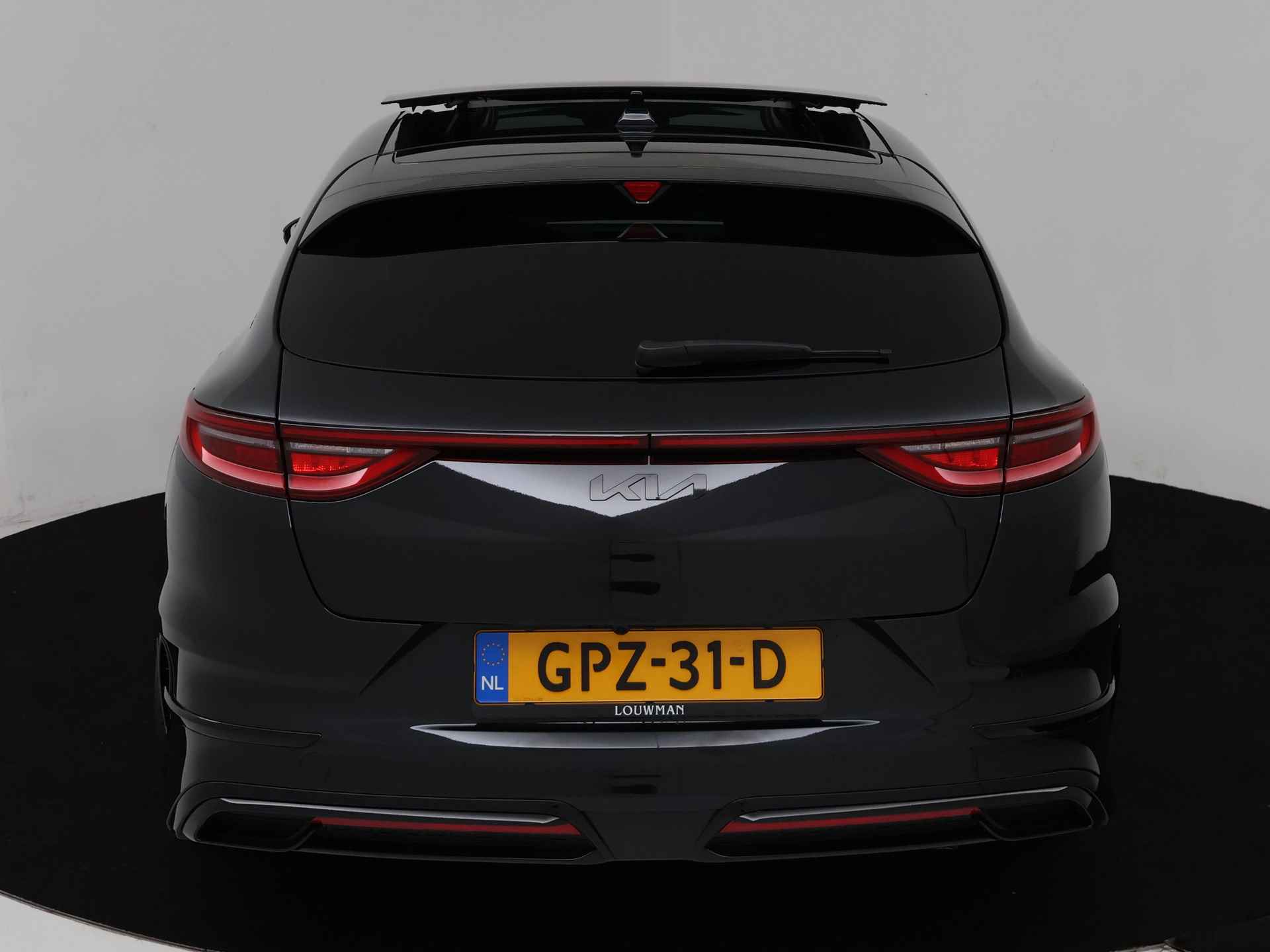 Kia ProCeed 1.5 T-GDi GT-PlusLine | Black Edition | 19 Inch Lichtmetalen velgen | Panoramadak | Beschikbaar per 10-01-2025 - 28/41