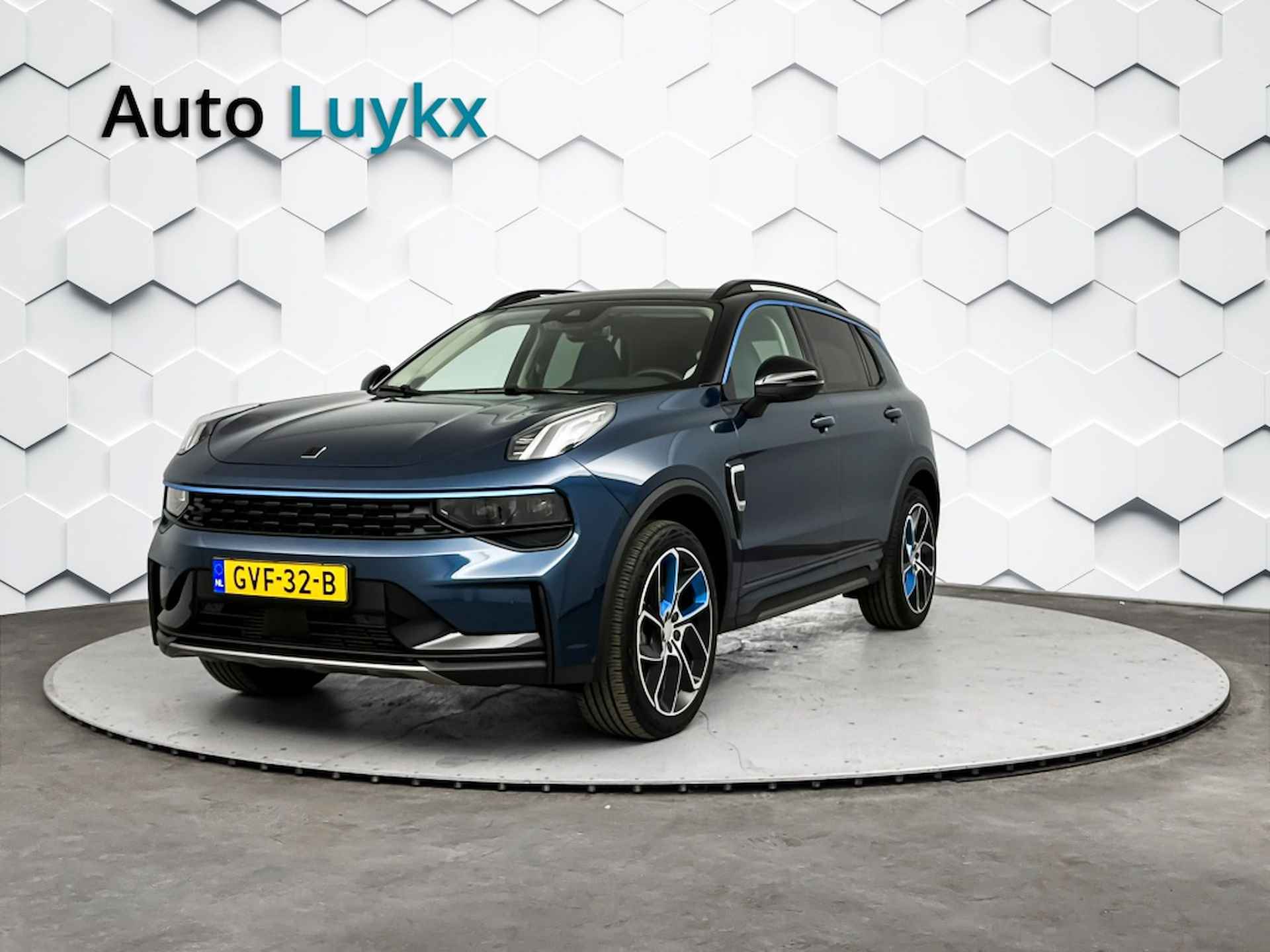 Lynk & Co 01 1.5 PHEV | 262 PK | Panoramadak | Navigatie