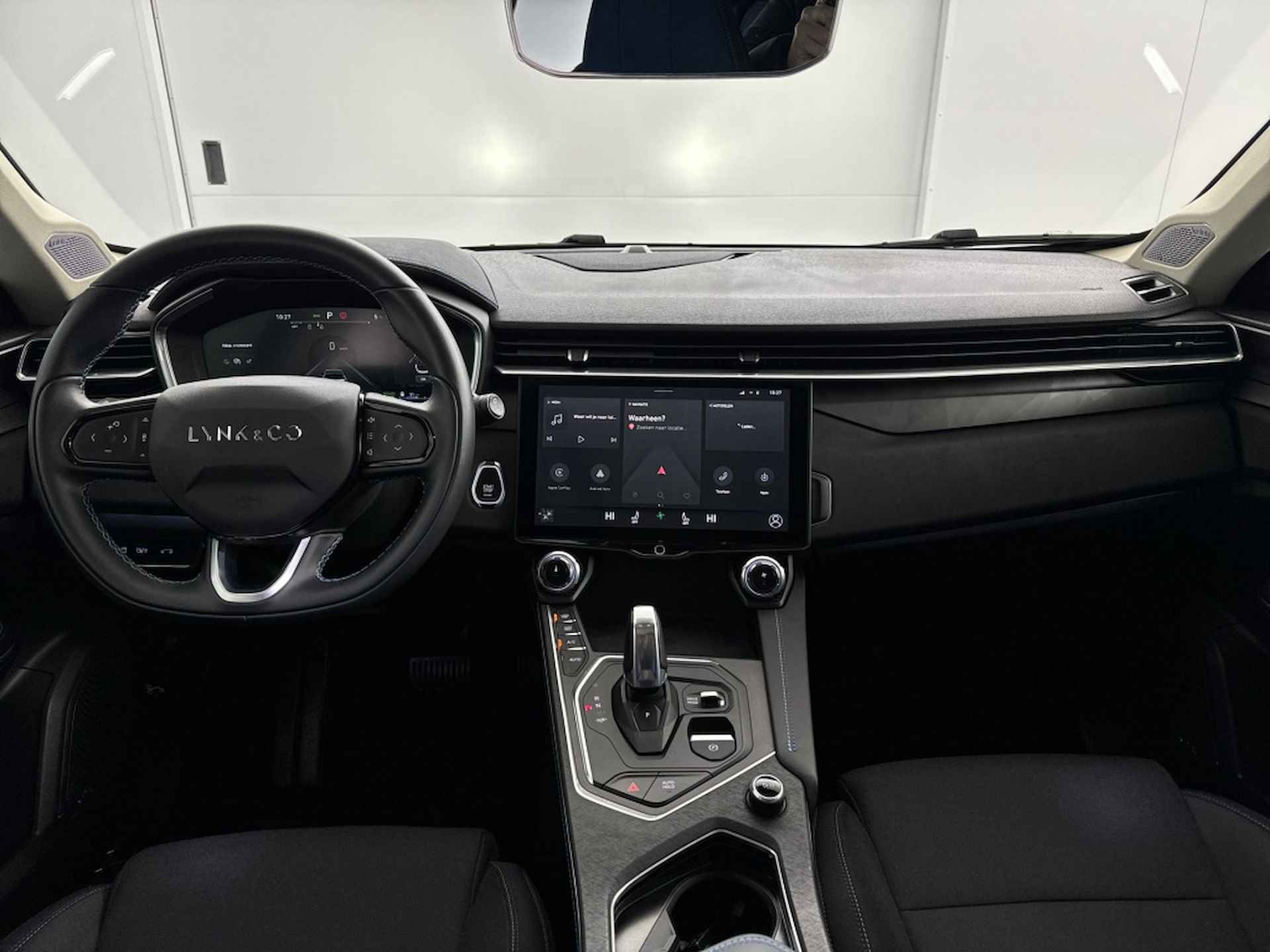 Lynk & Co 01 1.5 PHEV | 262 PK | Panoramadak | Navigatie - 4/43