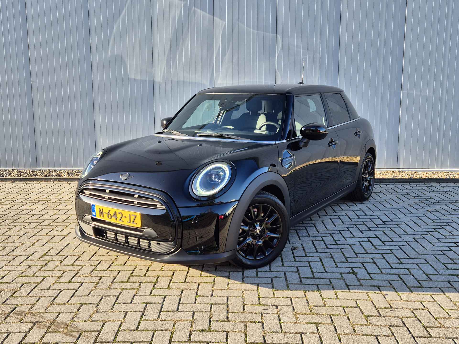 MINI Mini 1.5 Cooper Classic | Clima | Navi | DAB - 3/24