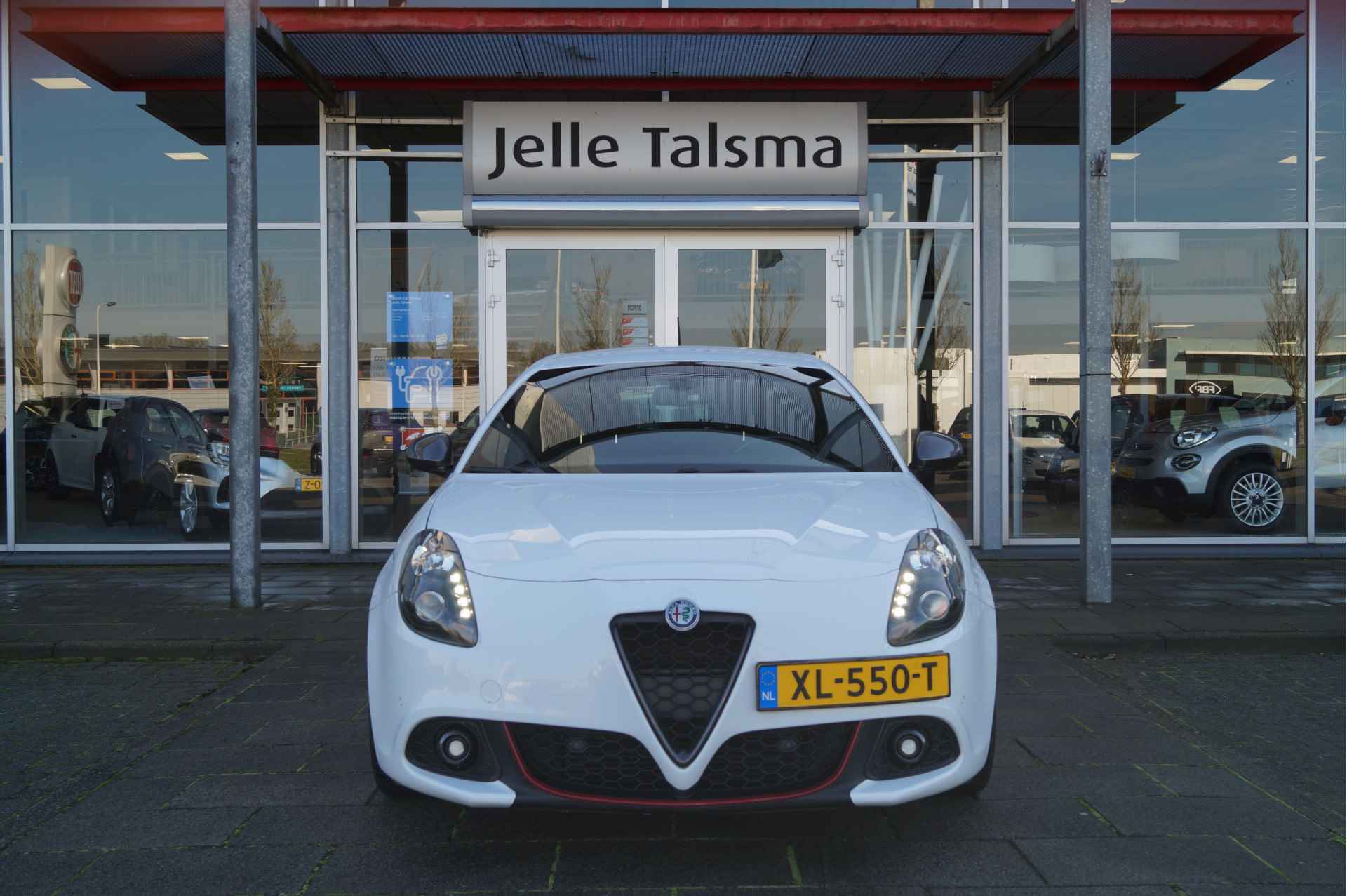 Alfa Romeo Giulietta 1.4 Turbo MultiAir Super TCT Automaat | Climate Control | 18" Lichtmetalen Velgen | Stoelverwarming - 3/29