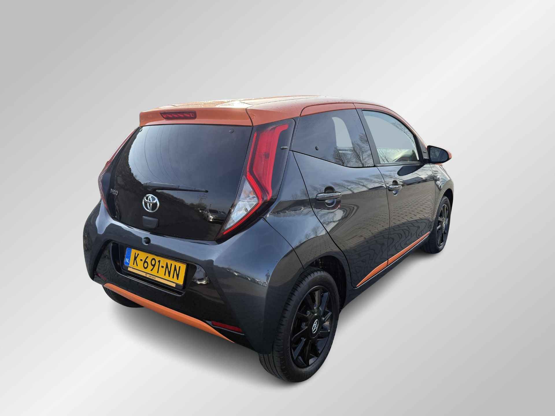 Toyota Aygo 1.0 VVT-i x-JBL - 7/24