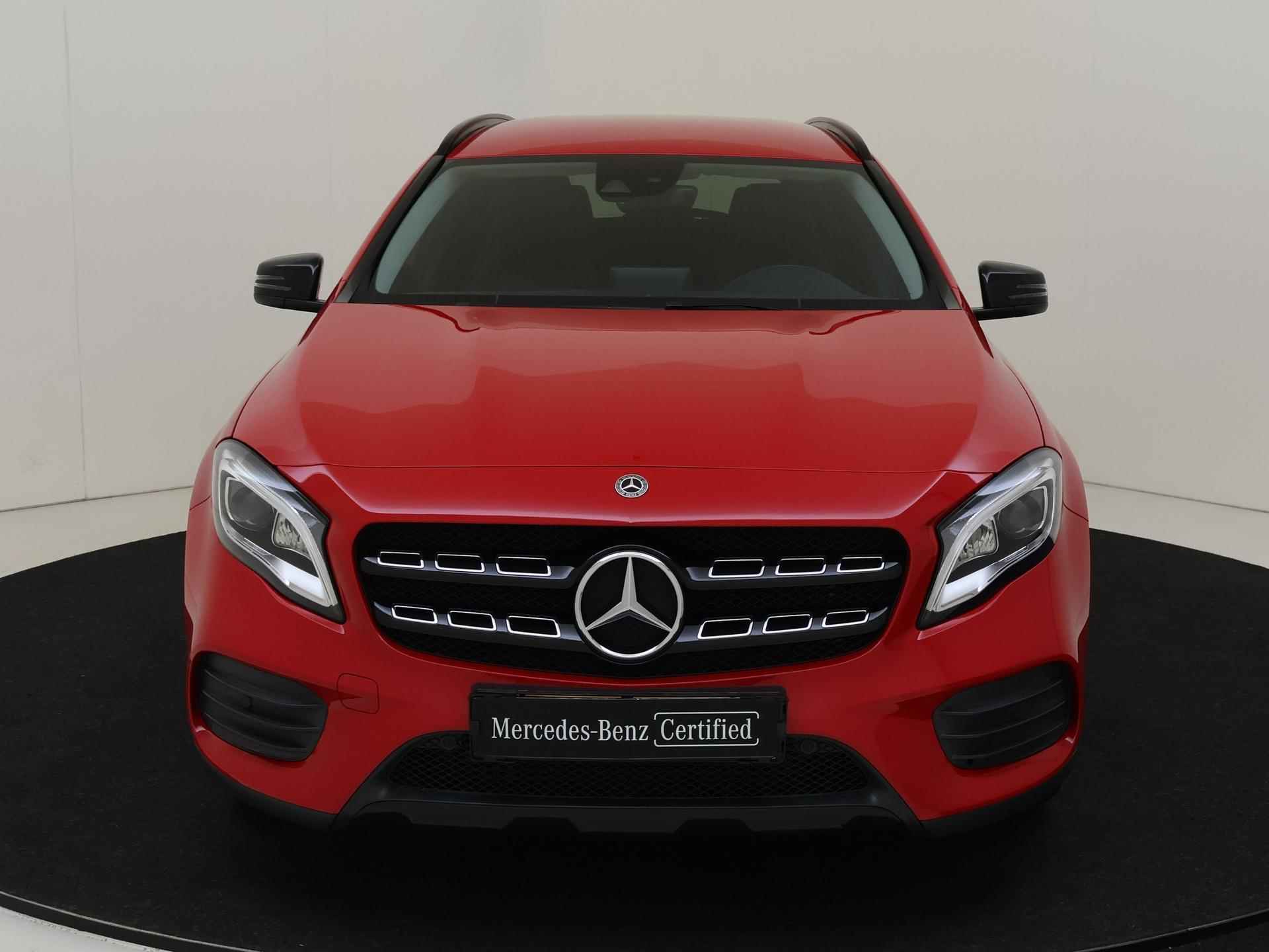 Mercedes-Benz GLA-klasse 200 Premium AMG /Night pakket /Leder /19 Inch - 9/30