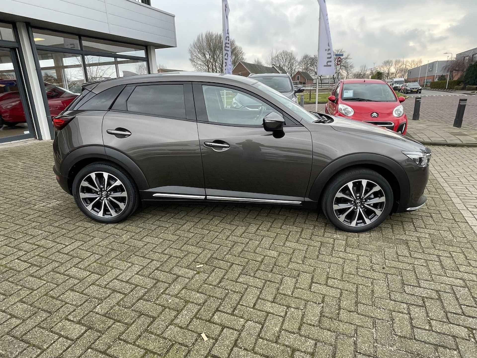 Mazda CX-3 2.0 SAG 120 GT-M - 9/40