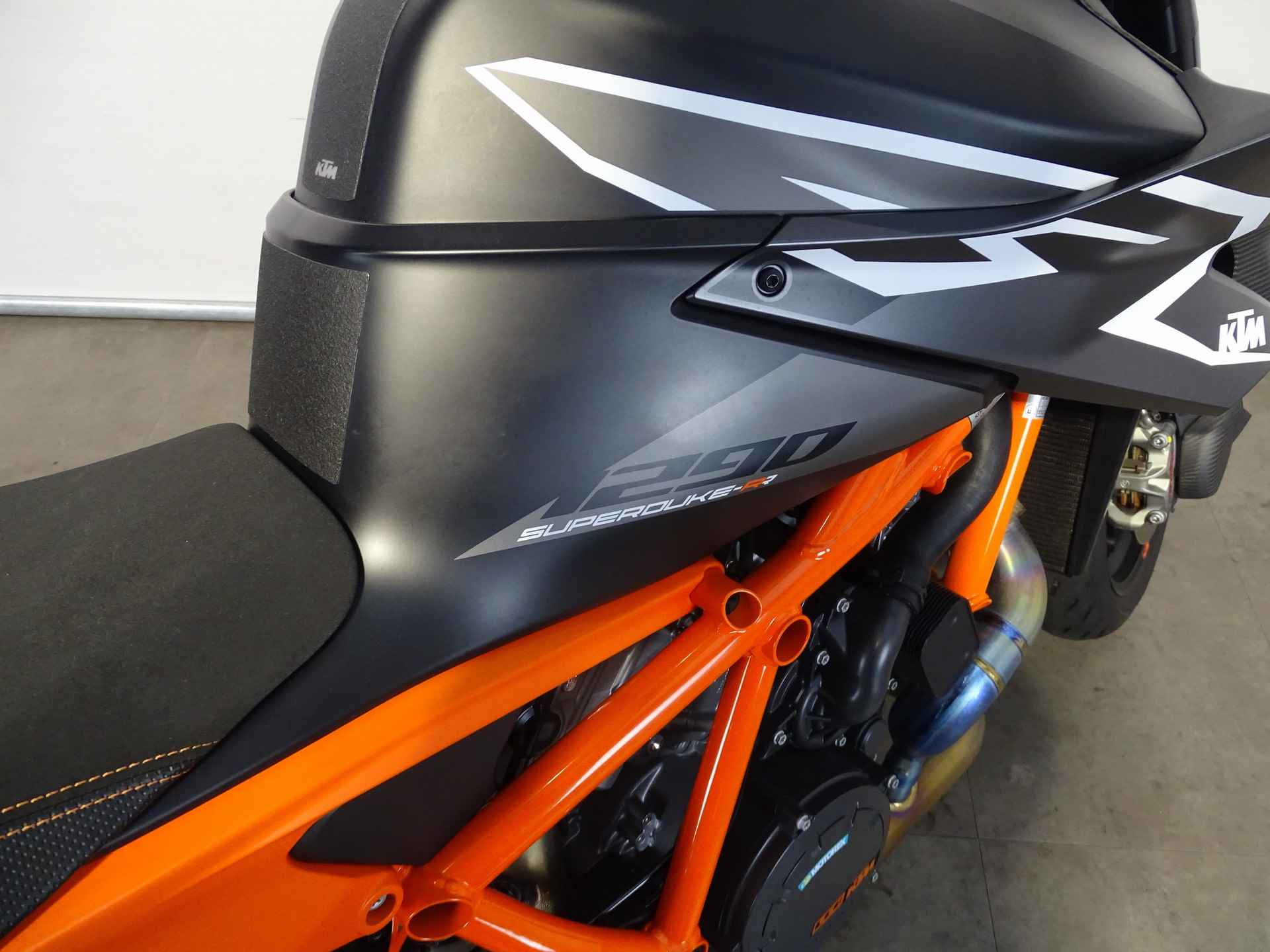 KTM 1290 SUPERDUKE RR - 10/12