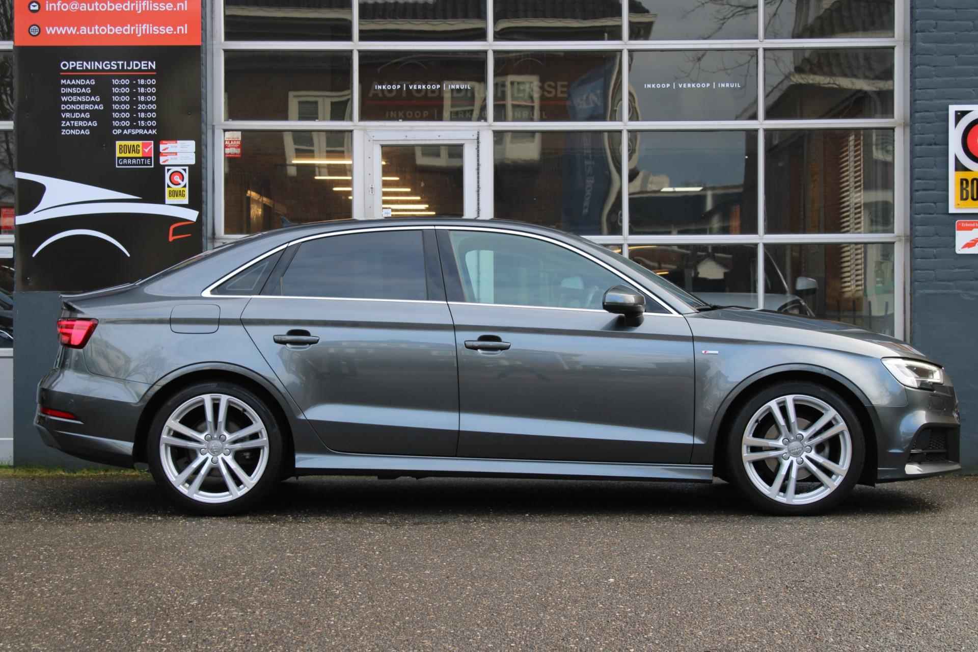 Audi A3 Limousine 35 TFSI 3X S-Line Navi Pdc Automaat Nap - 23/42