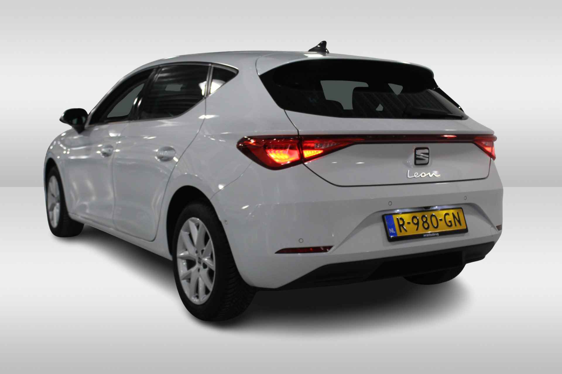 SEAT Leon 1.0 TSI Style Business Intense / APP.Connect / NAVI / CAMERA - 6/29