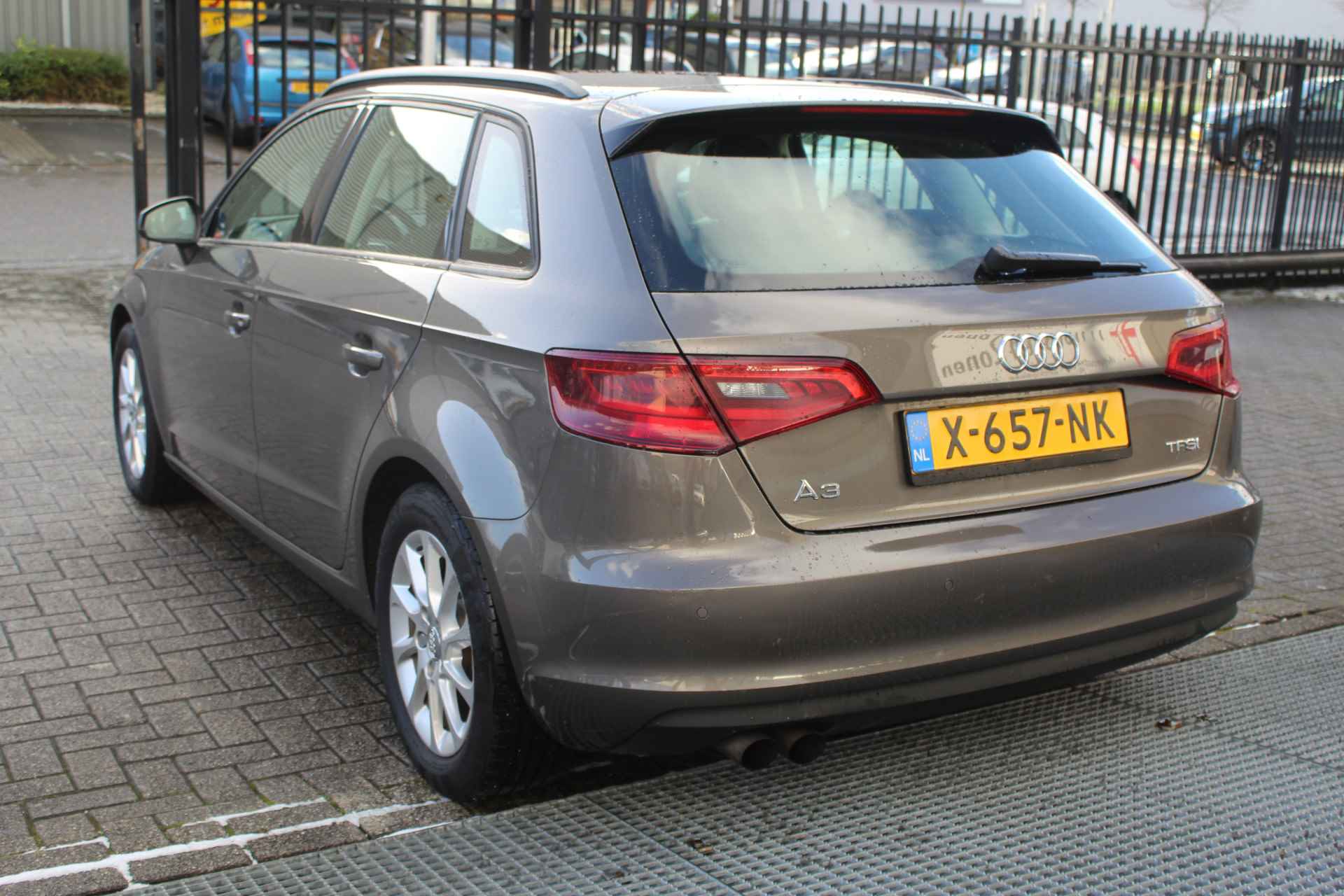 Audi A3 Sportback 1.4 TFSI Sportback Led dagrijverlichting/Climate control/Parkeersensoren/Licht metalen velgen - 11/21