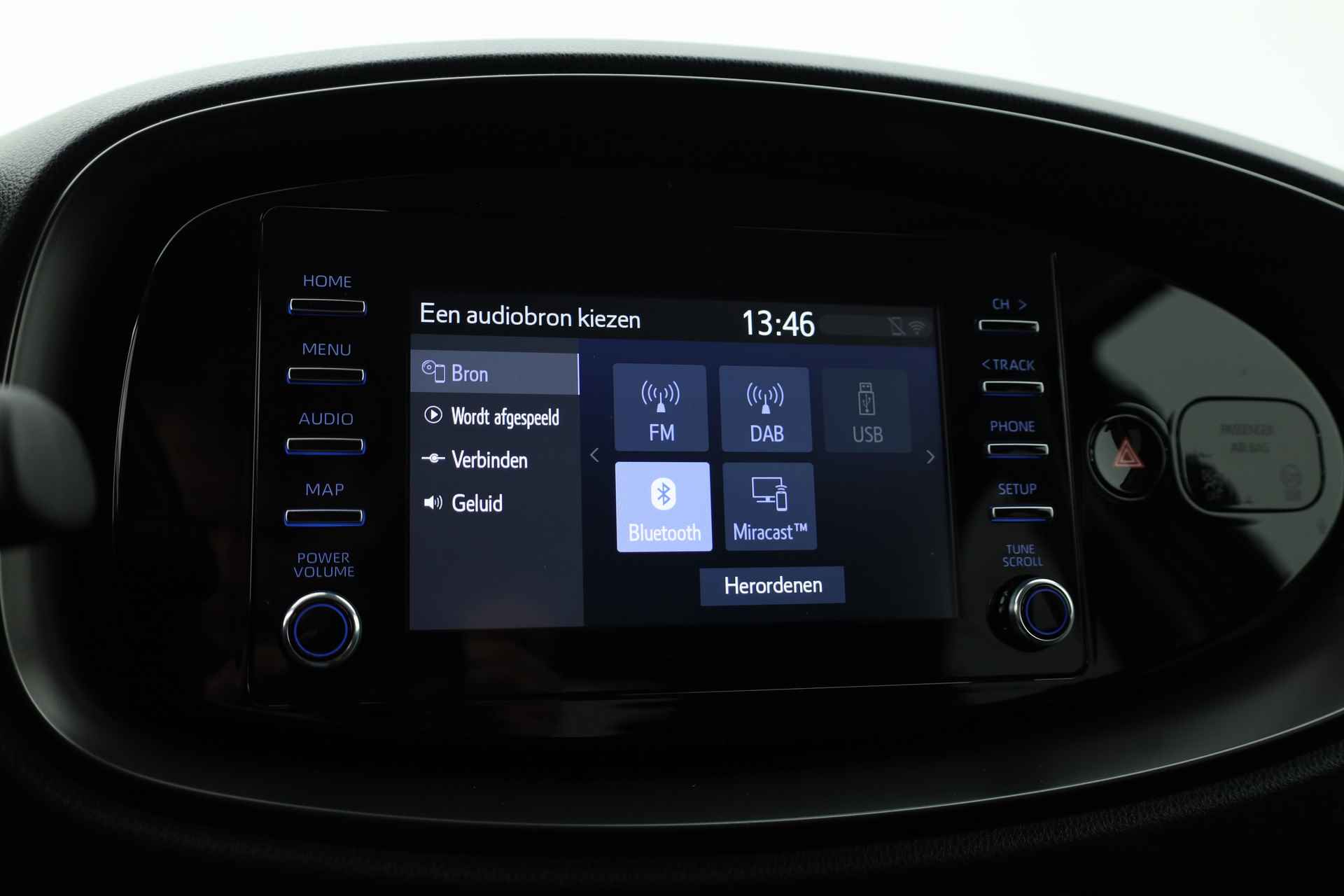 Toyota Aygo X 1.0 VVT-i MT first | Navi by app | Camera | Clima | Adapt. Cruise - 11/23