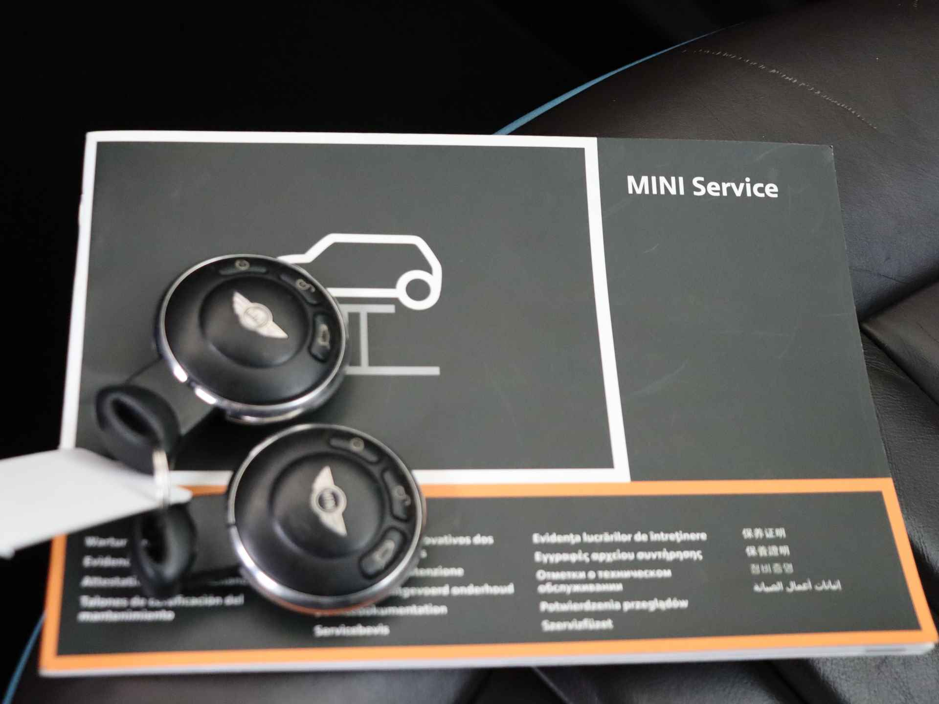 MINI Mini 1.6 Cooper Highgate Automaat | Leder | Navigatie | Climate Control - 23/37