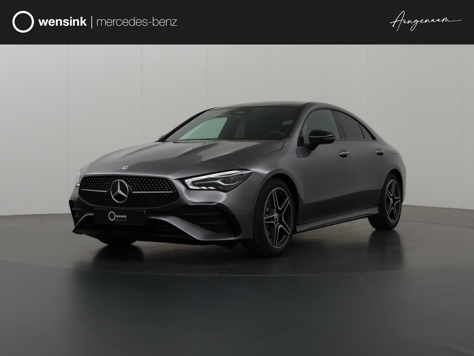 Mercedes-Benz CLA 180 Star Edition AMG Line | Panoramadak | 18-Inch | Nightpakket | Sfeerverlichting |  Keyless-Go | DAB+