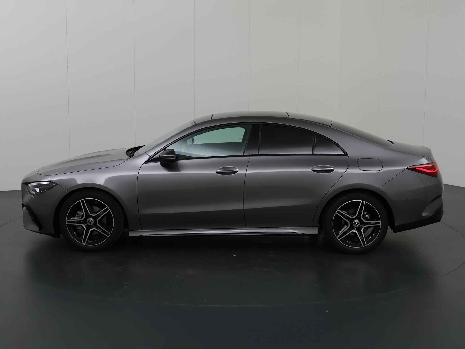 Mercedes-Benz CLA 180 Star Edition AMG Line | Panoramadak | 18-Inch | Nightpakket | Sfeerverlichting |  Keyless-Go | DAB+ - 6/46