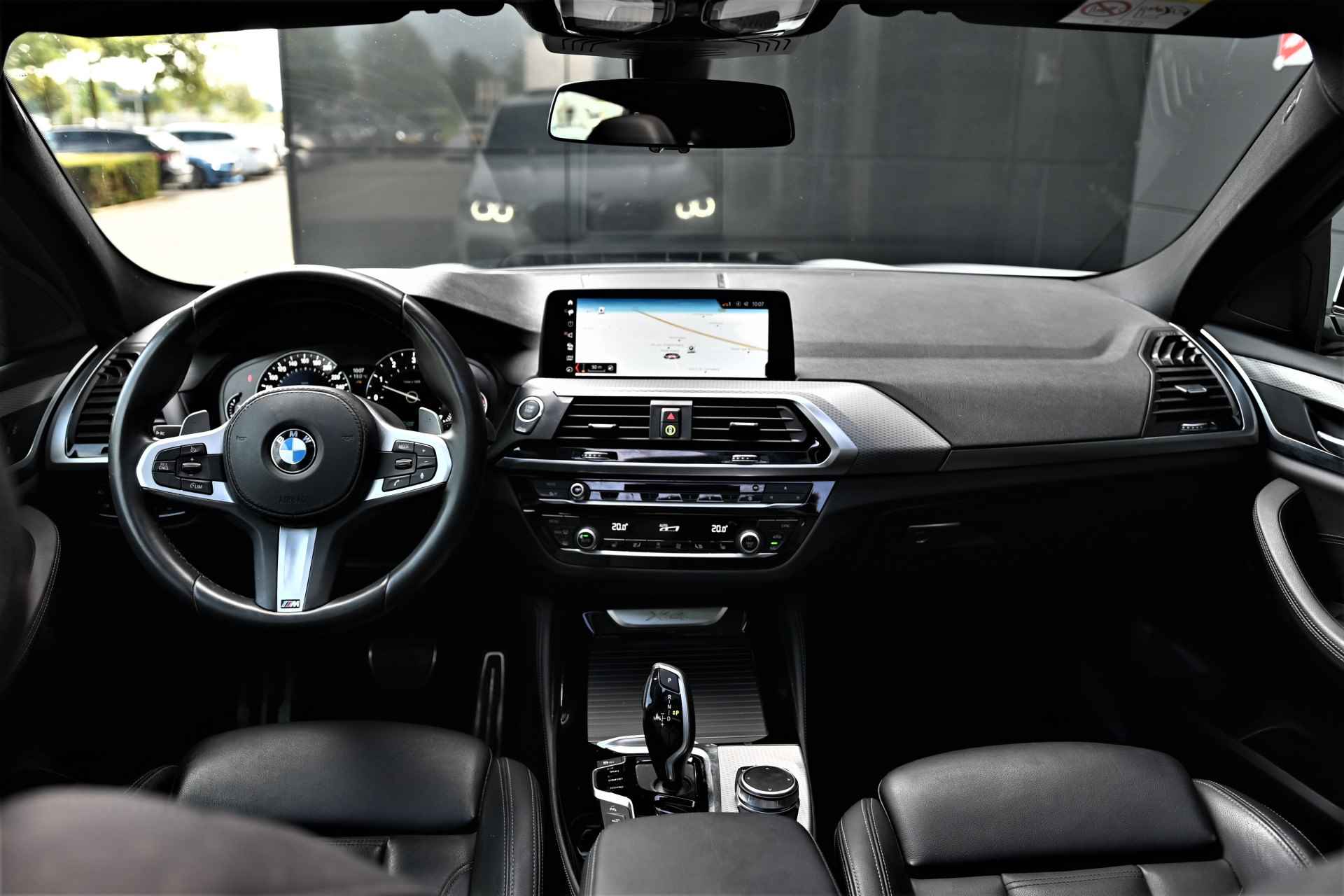 BMW X4 xDrive30i High Executive M Sport Automaat / Panoramadak / Sportstoelen / Parking Assistant Plus / LED / M Sportonderstel / Navigatie Professional / Leder - 11/25