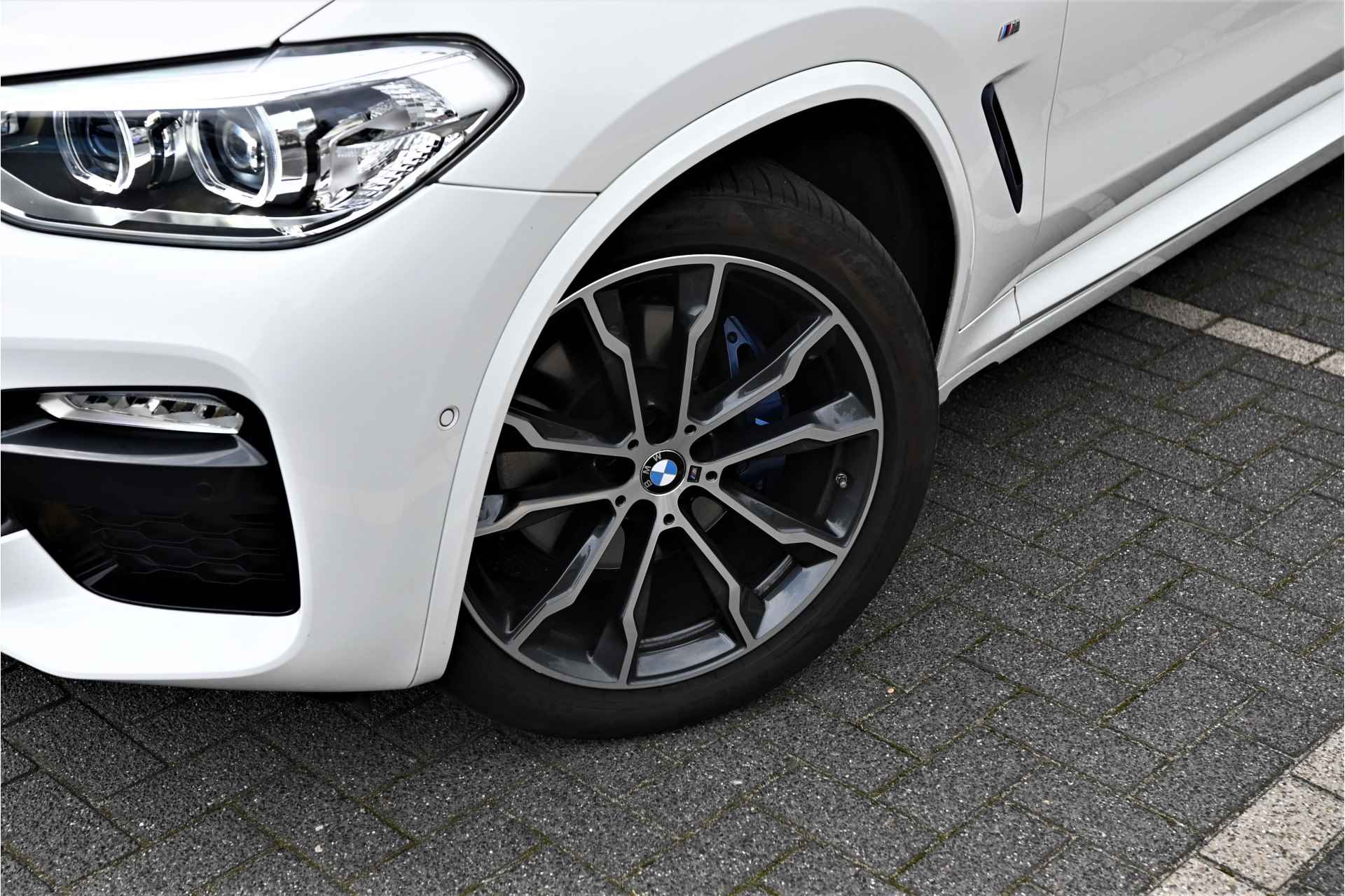 BMW X4 xDrive30i High Executive M Sport Automaat / Panoramadak / Sportstoelen / Parking Assistant Plus / LED / M Sportonderstel / Navigatie Professional / Leder - 15/25