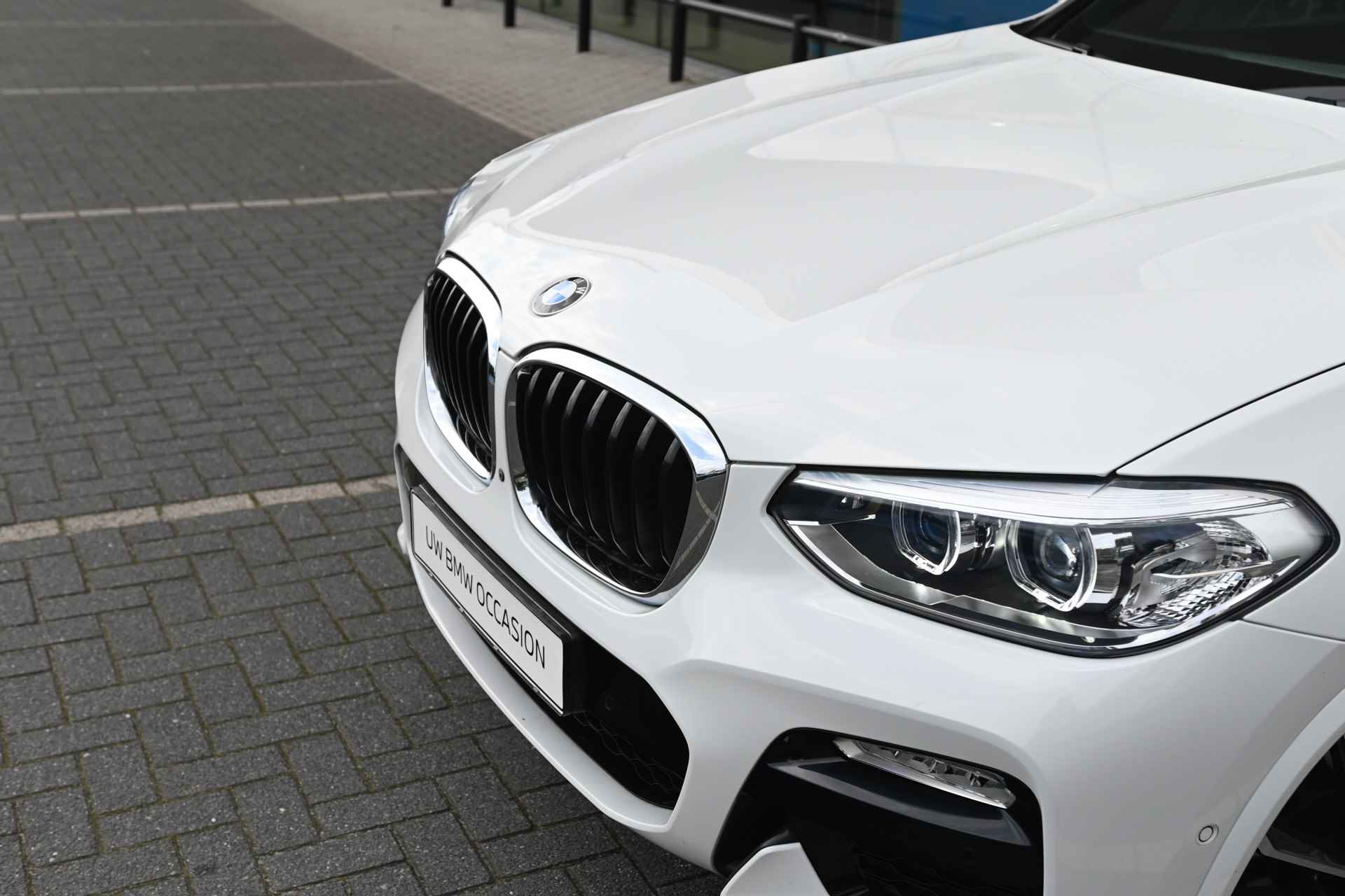 BMW X4 xDrive30i High Executive M Sport Automaat / Panoramadak / Sportstoelen / Parking Assistant Plus / LED / M Sportonderstel / Navigatie Professional / Leder - 16/25