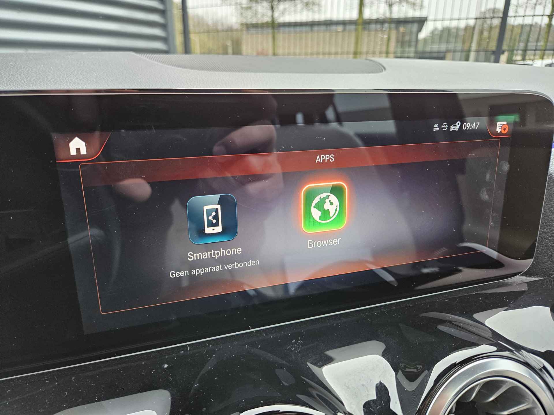 Mercedes-Benz GLA 250 e Style Plug In Hybrid Dealer O.H PHEV | Panodak | Widescreen Navi | Lederen Sportstoelen Verwarmd | Camera | Keyless | Apple Carplay | Sfeerverlichting | - 10/25