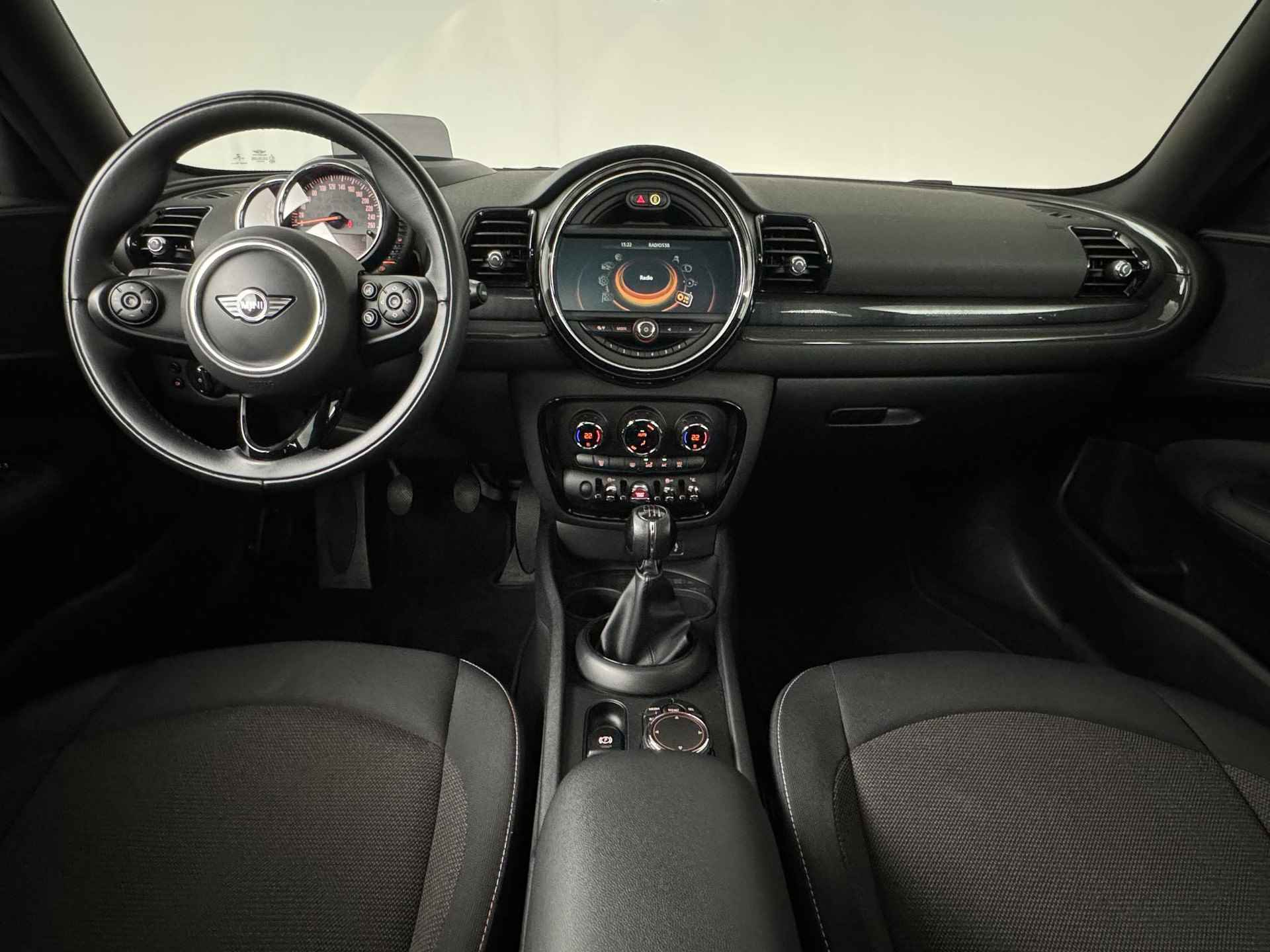 Mini Mini Clubman 1.5 Cooper | Navigatie | Panoramadak | Head-Up Display - 4/48