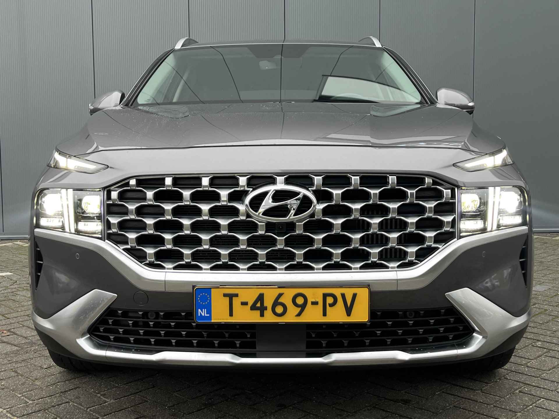 Hyundai Santa Fe PHEV 265pk 7-Zits Premium 4WD automaat | Leder | Climate | Keyless | Navigatie | Full - Led | Elek. Klep | 360 Camera | Krell Au - 4/39