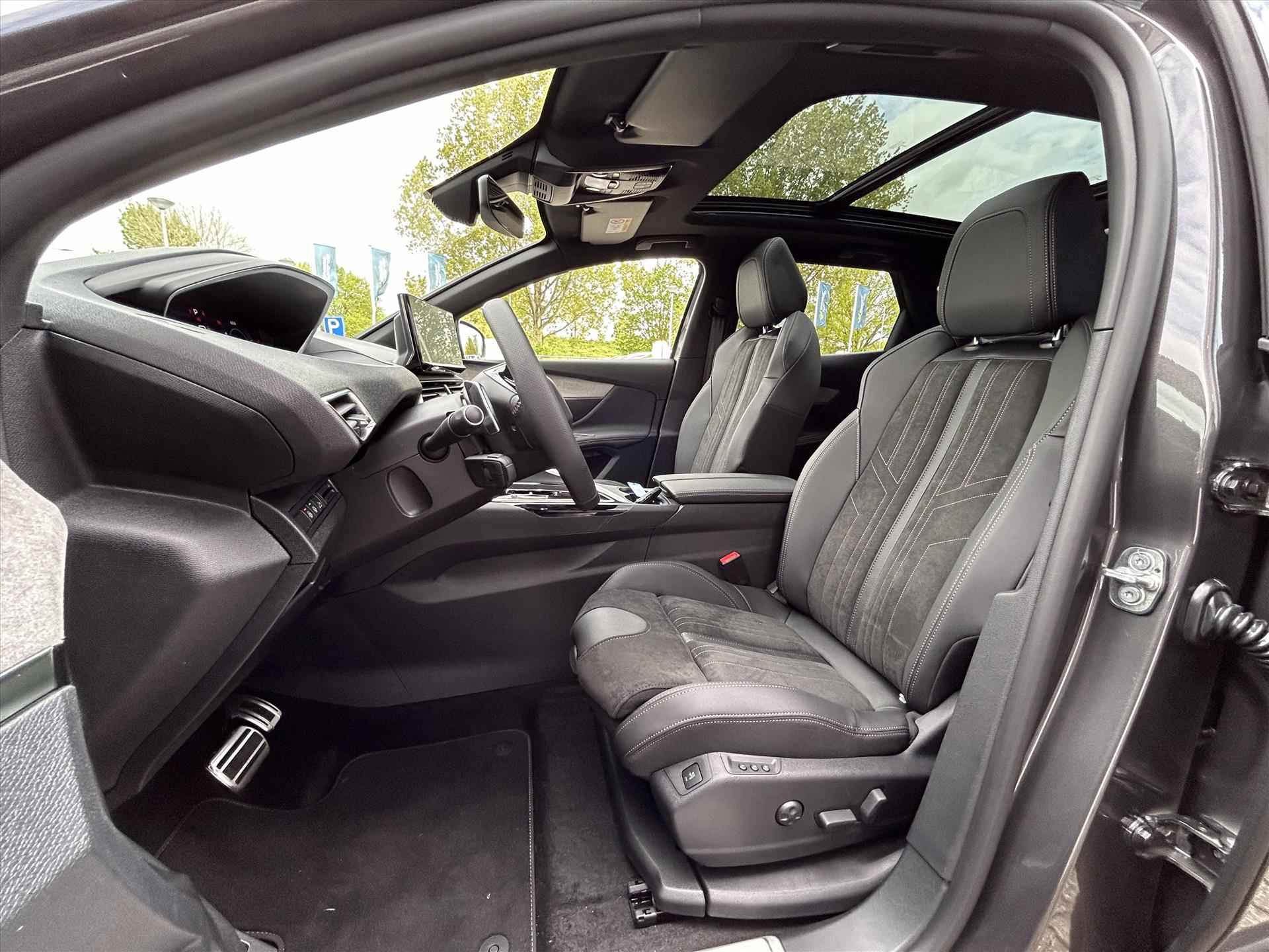 Peugeot 3008 1.2 Hybrid 136pk e-DSC6 GT | FOCAL | Apple Carplay Android auto  | Massage functie | Geheugen standen stoel | Black Pack  Afwerking | Alcantara | - 33/62
