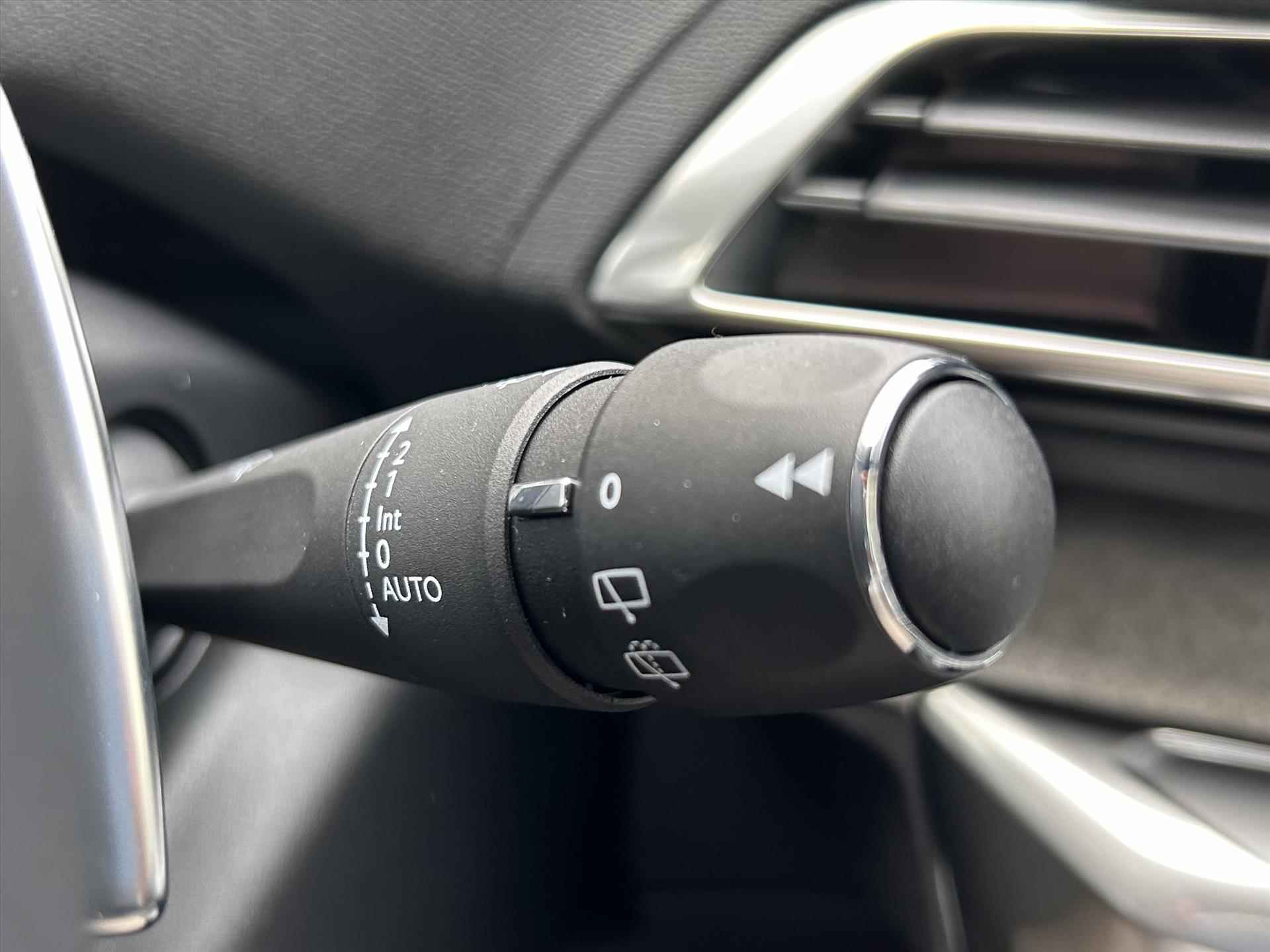Peugeot 3008 1.2 Hybrid 136pk e-DSC6 GT | FOCAL | Apple Carplay Android auto  | Massage functie | Geheugen standen stoel | Black Pack  Afwerking | Alcantara | - 51/62
