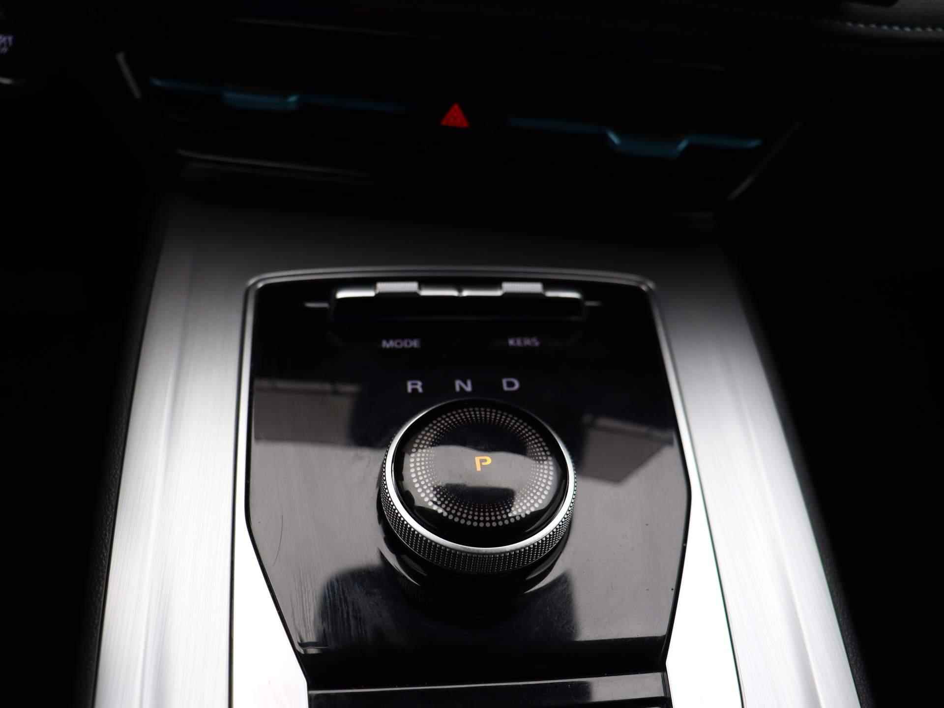 MG 5 Standard Range Luxury 50 kWh | Navigatie | 360 camera | Apple car play | Adaptive cruise control | LED koplampen - 12/26