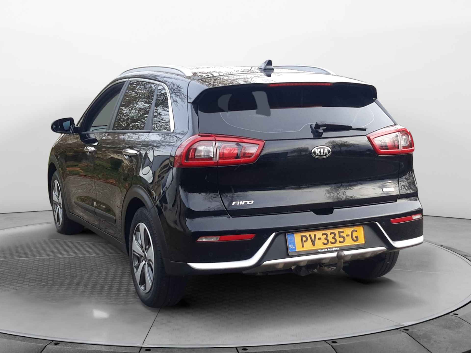 Kia Niro 1.6 GDi Hybrid DynamicLine (105 PK) 1e-Eig, Kia-Dealer-Onderh, 12-Mnd-BOVAG, NL-Auto, Trekhaak, Navigatie/Apple-Carplay/Android-Auto, Cruisecontrol, Achteruitrijcamera, Parkeersensoren, Licht-Zicht-Pakket, Lm-Velgen-16Inch, Privacy-Glas - 14/34