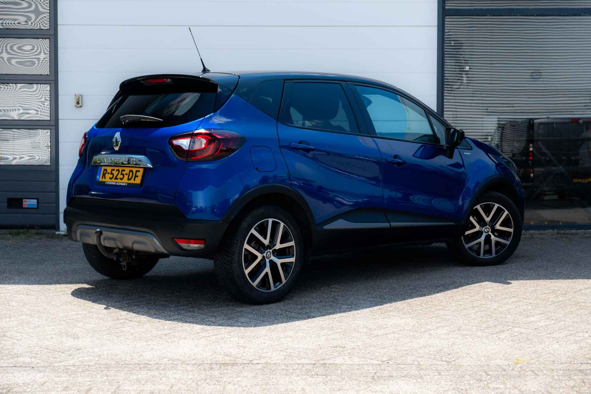 Renault Captur 1.3 TCe 150 PK AUT Version S | Half leder | Trekhaak | Stoelverwarming voor | Camera achter | incl. Bovag rijklaarpakket met 12 maanden garantie | - 4/52