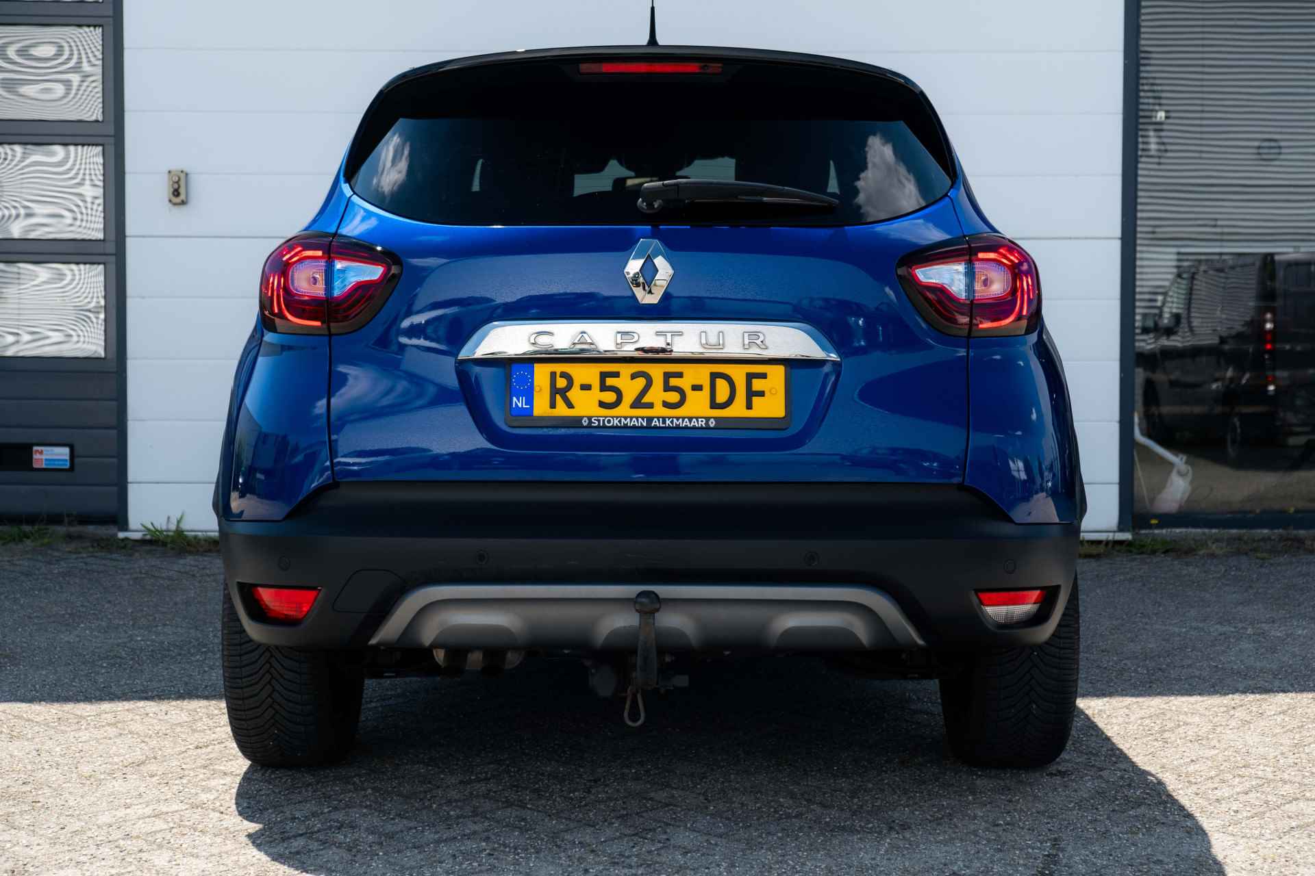 Renault Captur 1.3 TCe 150 PK AUT Version S | Half leder | Trekhaak | Stoelverwarming voor | Camera achter | incl. Bovag rijklaarpakket met 12 maanden garantie | - 7/52