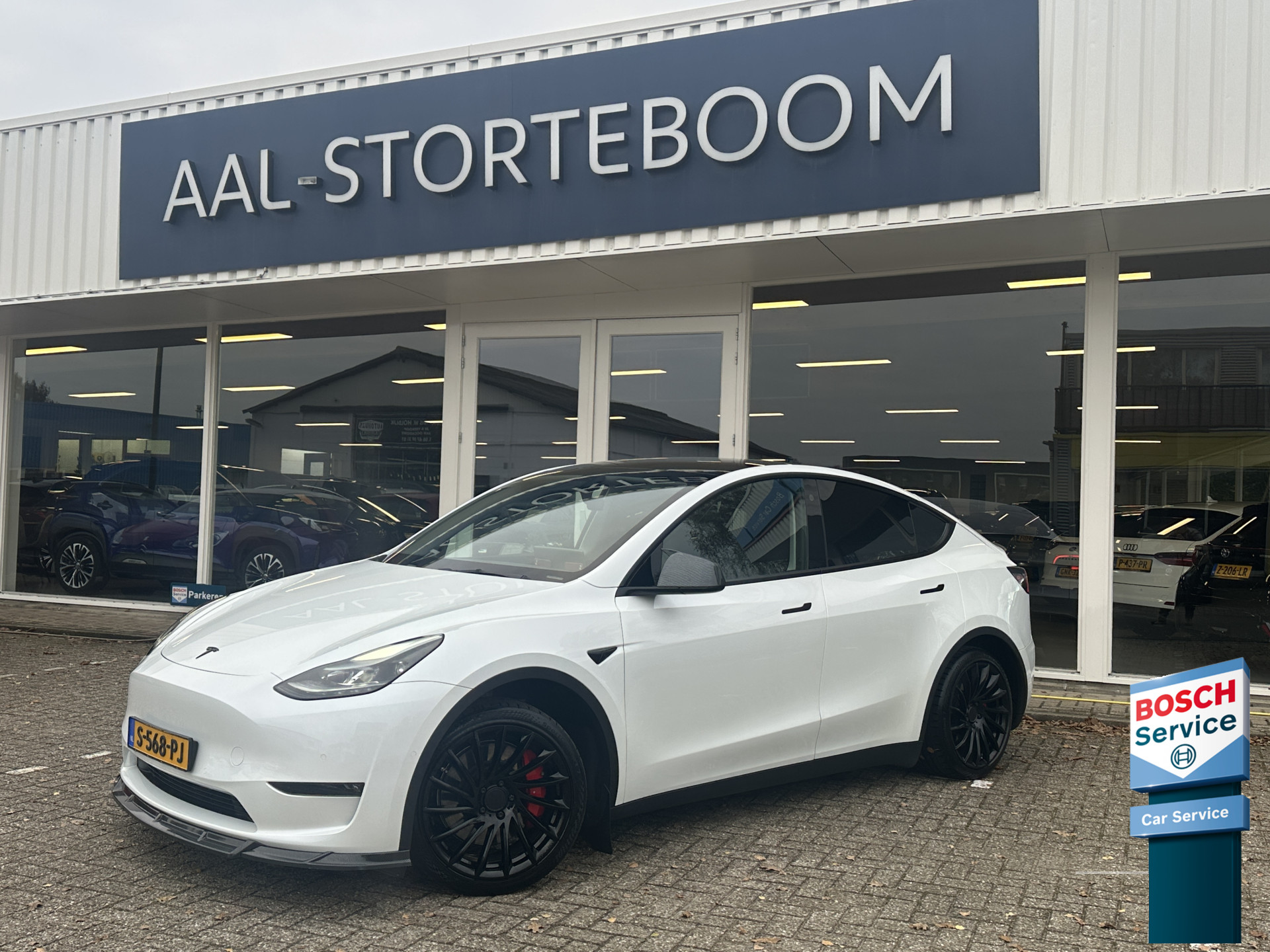 Tesla Model Y Performance AWD 75 kWh Dual Motor | LED |  Autopilot | DAB | Bluetooth | PDC v+a incl. Camera