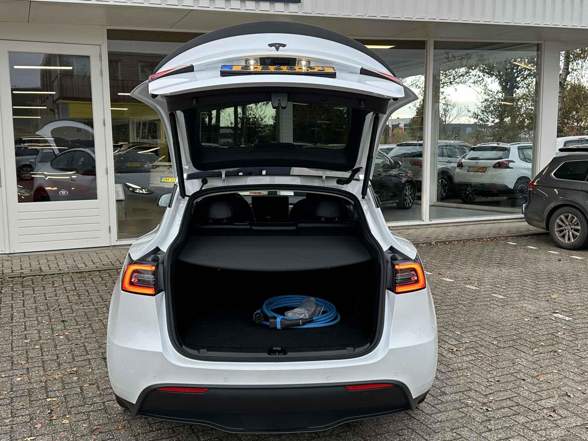 Tesla Model Y Performance AWD 75 kWh Dual Motor | LED |  Autopilot | DAB | Bluetooth | PDC v+a incl. Camera - 12/88