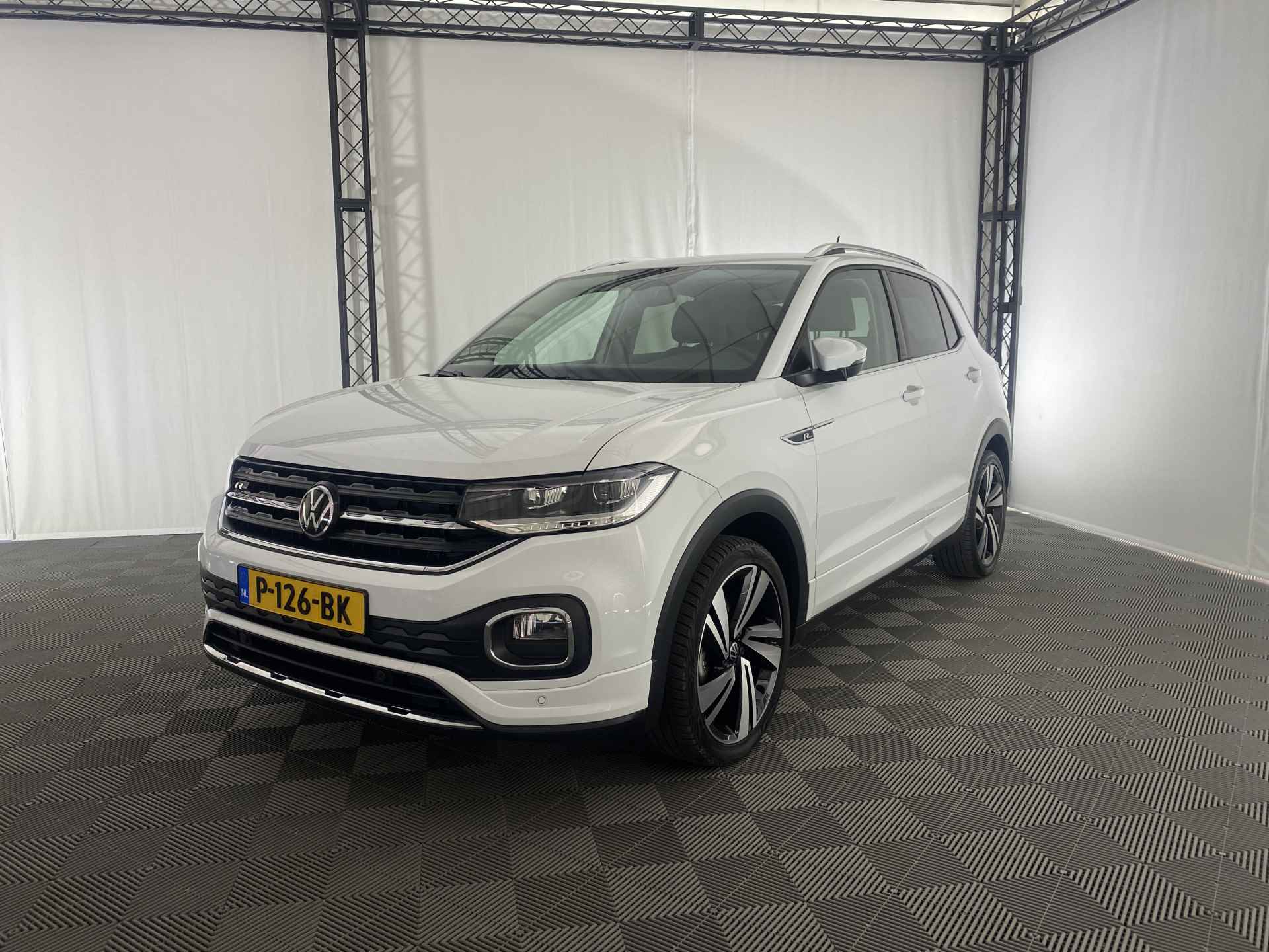 Volkswagen T-Cross 1.0 TSI R-Line Automaat | Apple Carplay | Climate Control | DAB | ACC | - 2/44