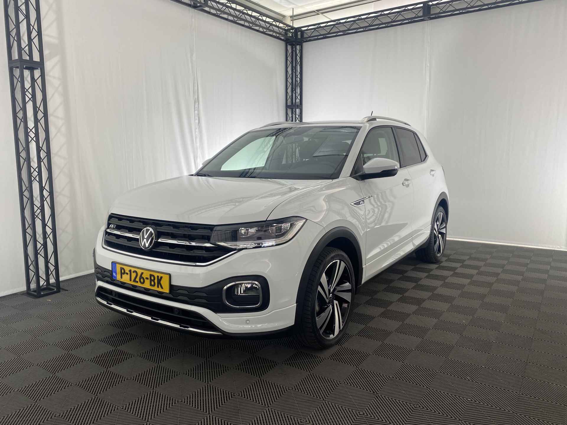 Volkswagen T-Cross 1.0 TSI R-Line Automaat | Apple Carplay | Climate Control | DAB | ACC | - 3/44