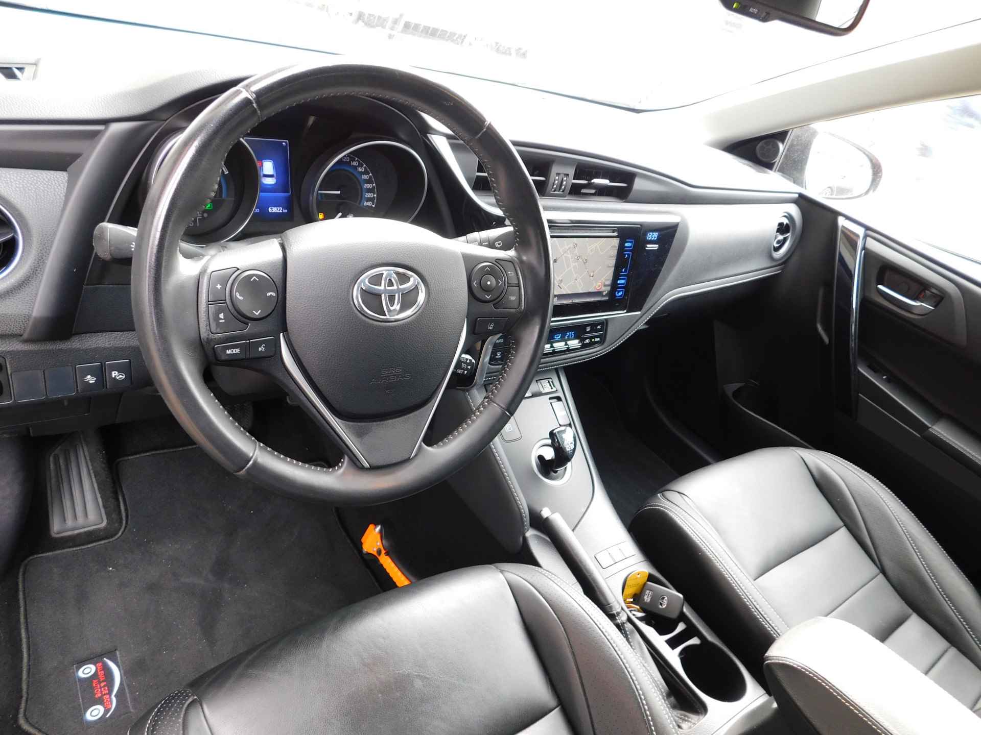 Toyota Auris Touring Sports 1.8 Hybrid Lease Exclusive LEER - 20/39