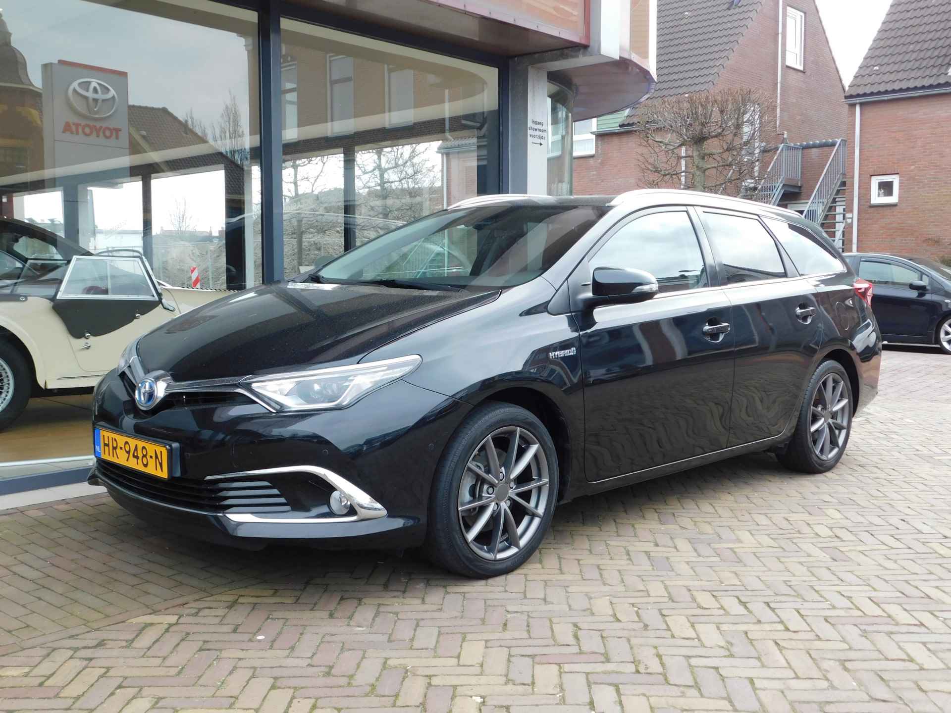 Toyota Auris Touring Sports 1.8 Hybrid Lease Exclusive LEER - 10/39