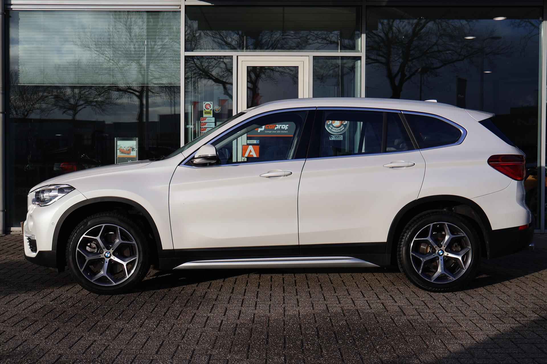 BMW X1 (f48) sDrive20i High Executive 192pk Aut | Leder | Navi | Stoelverwarming | LED | Cruise | Climate - 19/41