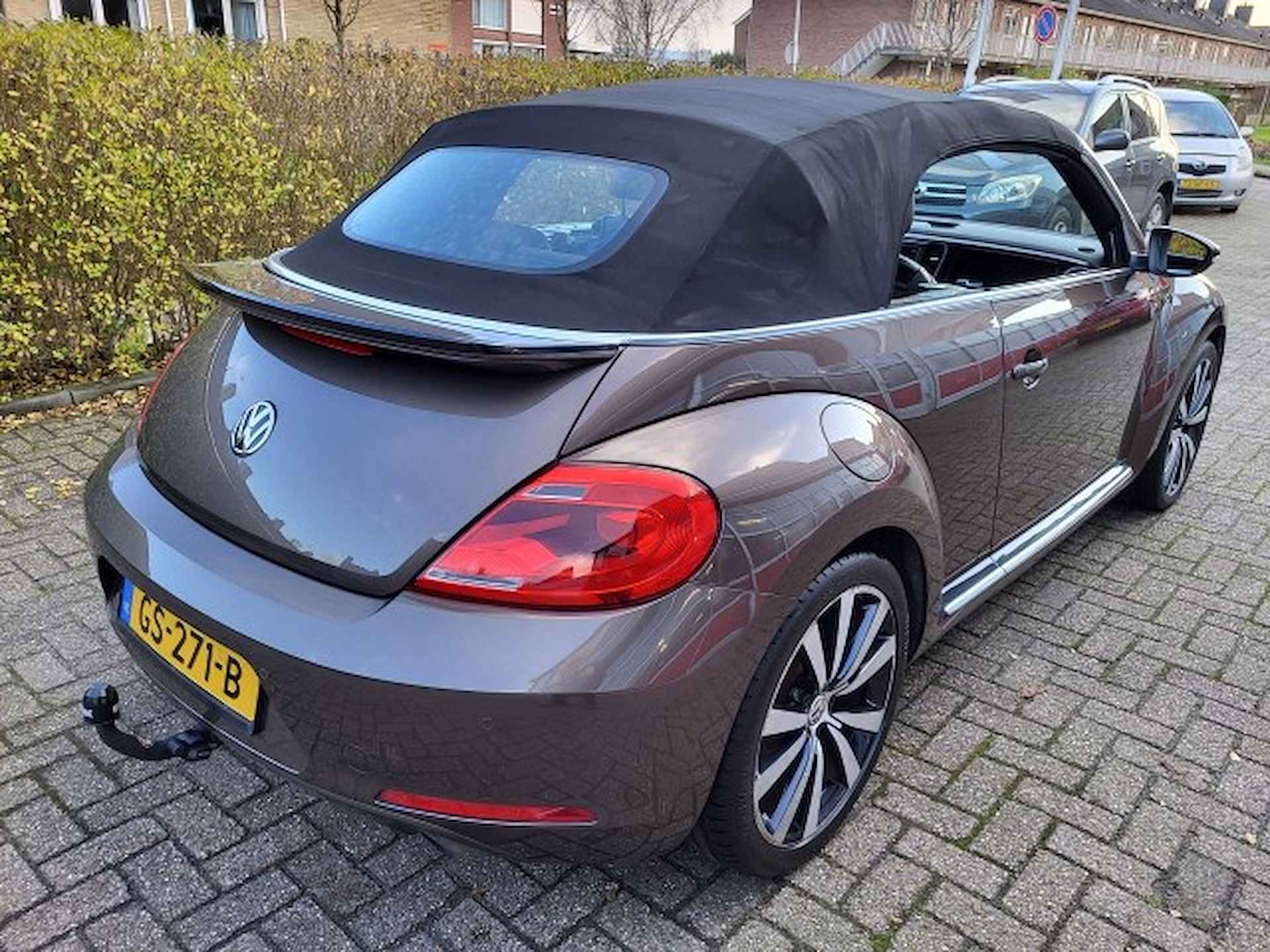 Volkswagen Beetle Cabriolet 2.0 TSI Exclusive Sport - 7/35