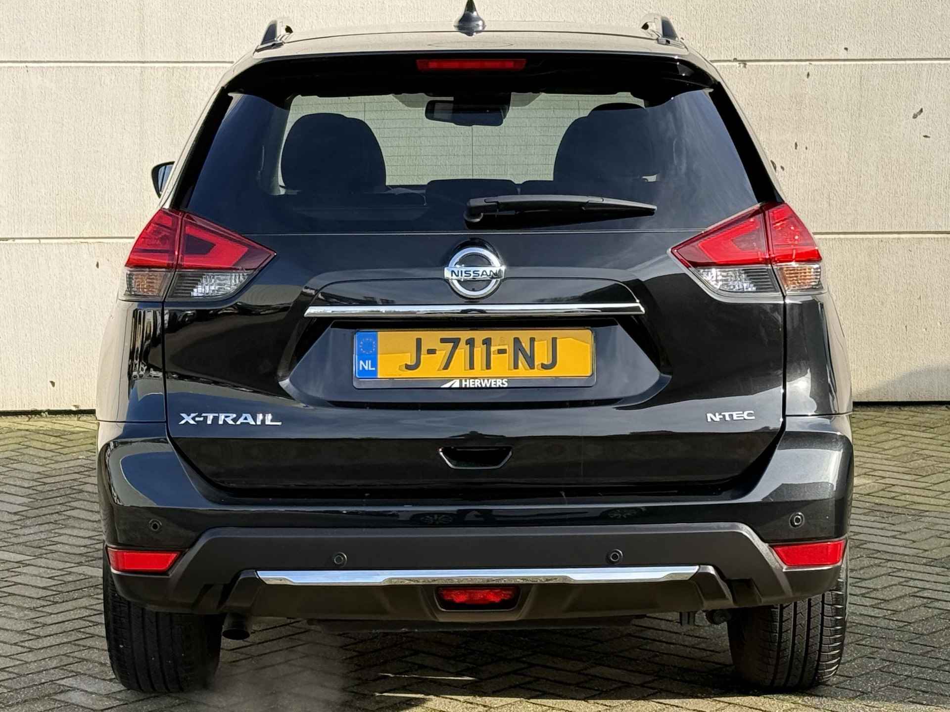 Nissan X-Trail 1.3 DIG-T N-Tec / 1e Eigenaar / Schuif/Kantel dak / Vierseizoensbanden / 360 Achteruitrijcamera / Navigatie / Climate Control / 1500KG Trekgewicht / - 7/29